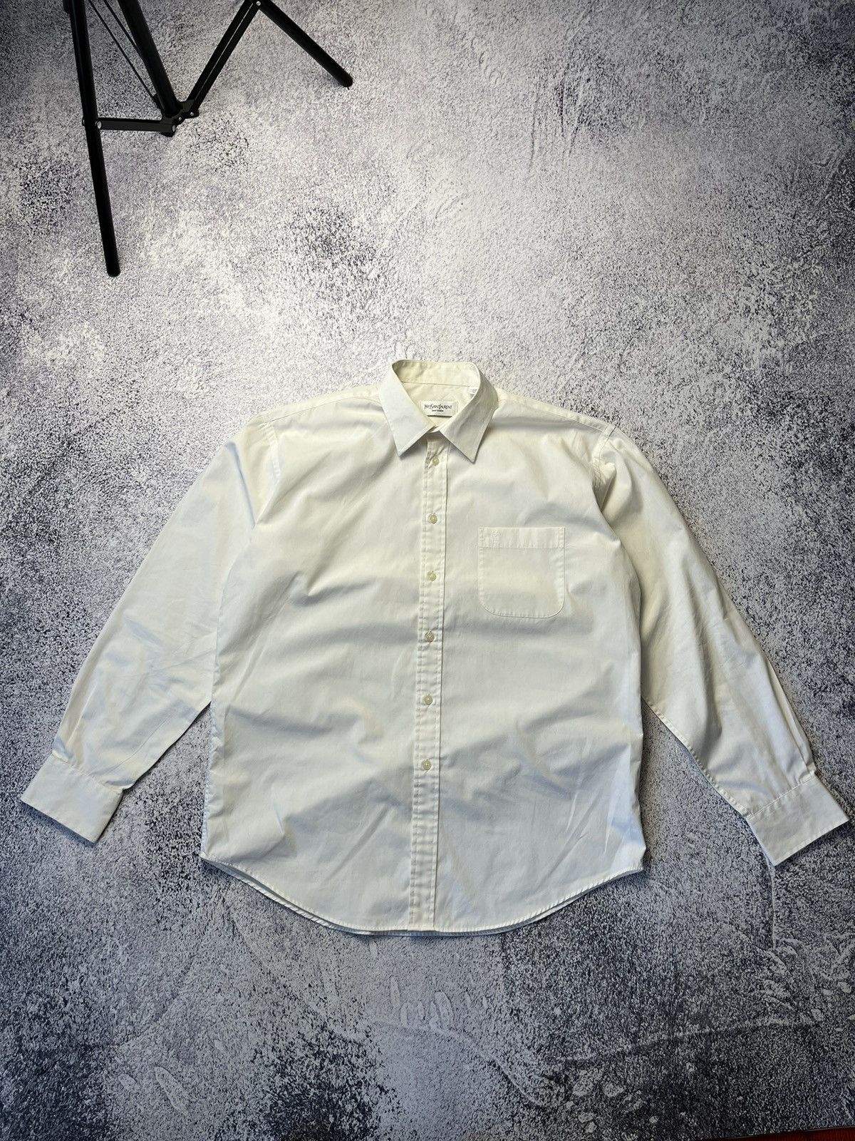 Yves Saint Laurent Shirt Yves Saint Lauren Vintage Mini Logo Button Up White Size US M / EU 48-50 / 2 - 1 Thumbnail