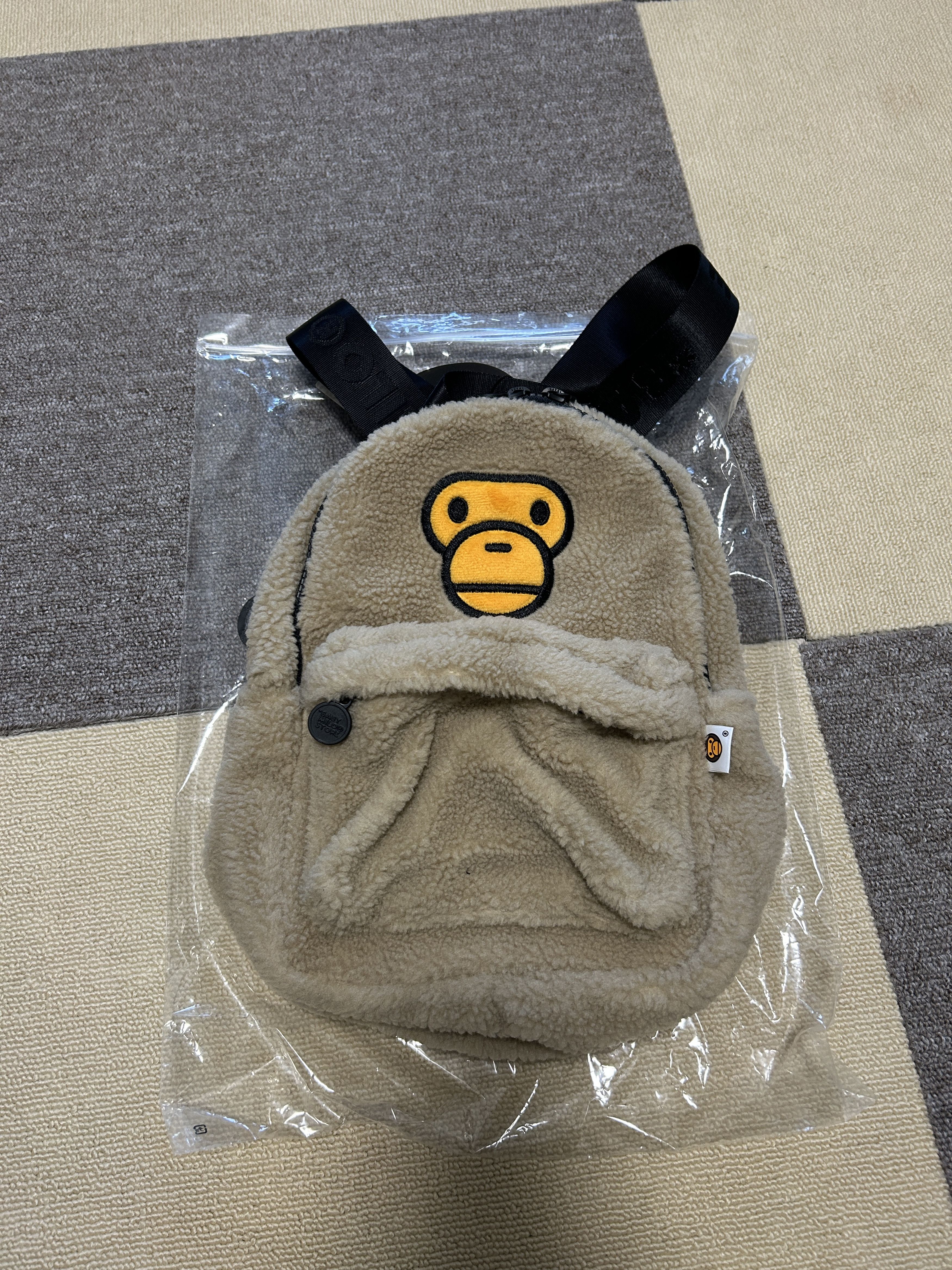 Bape BABY MILO MINI FUR BACKPACK Size ONE SIZE - 7 Thumbnail