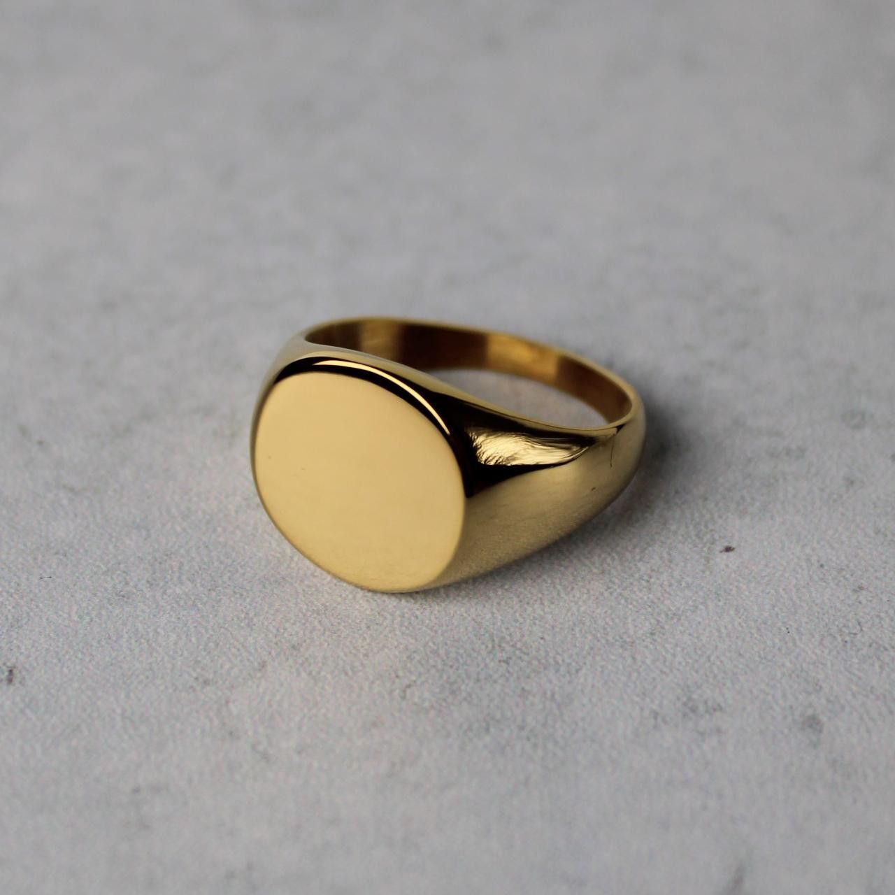 Jewelry Gold Horizontal Oval Signet Ring size 7-12 Size ONE SIZE - 1 Thumbnail