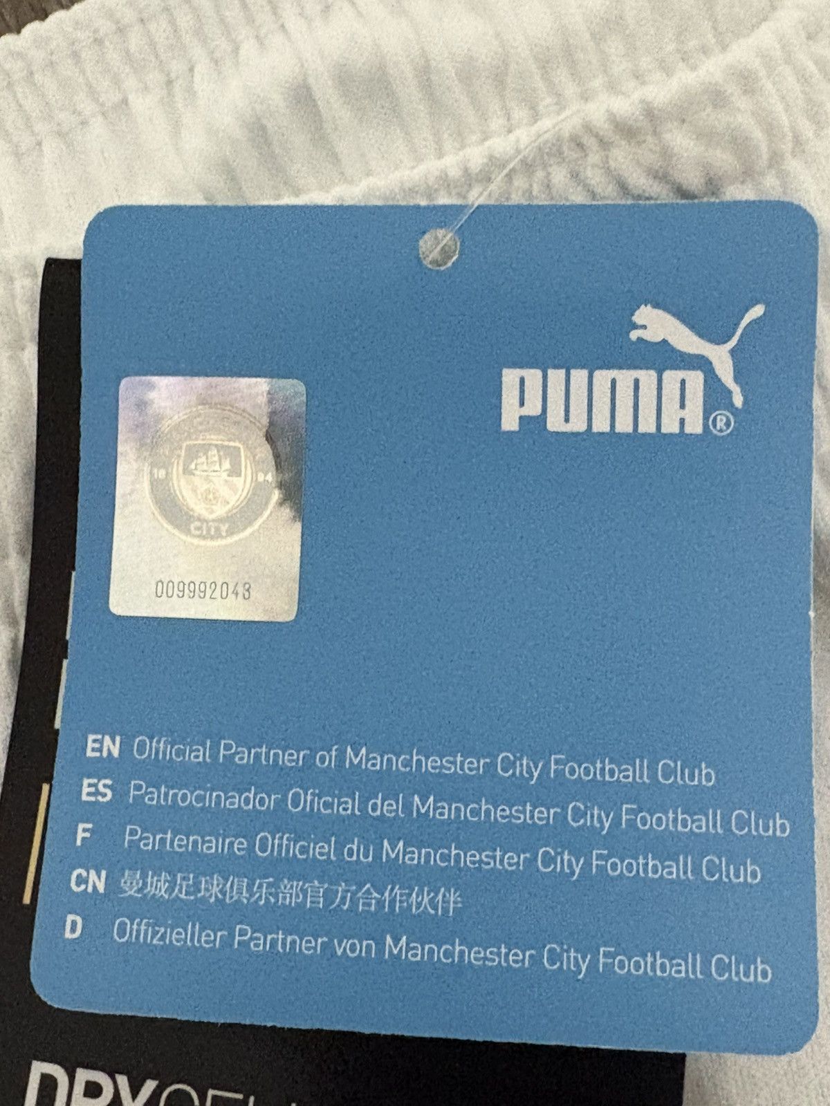 Puma Puma Manchester City Shorts BNWT White 15–16Y (176cm) Size US 28 / EU 44 - 6 Thumbnail