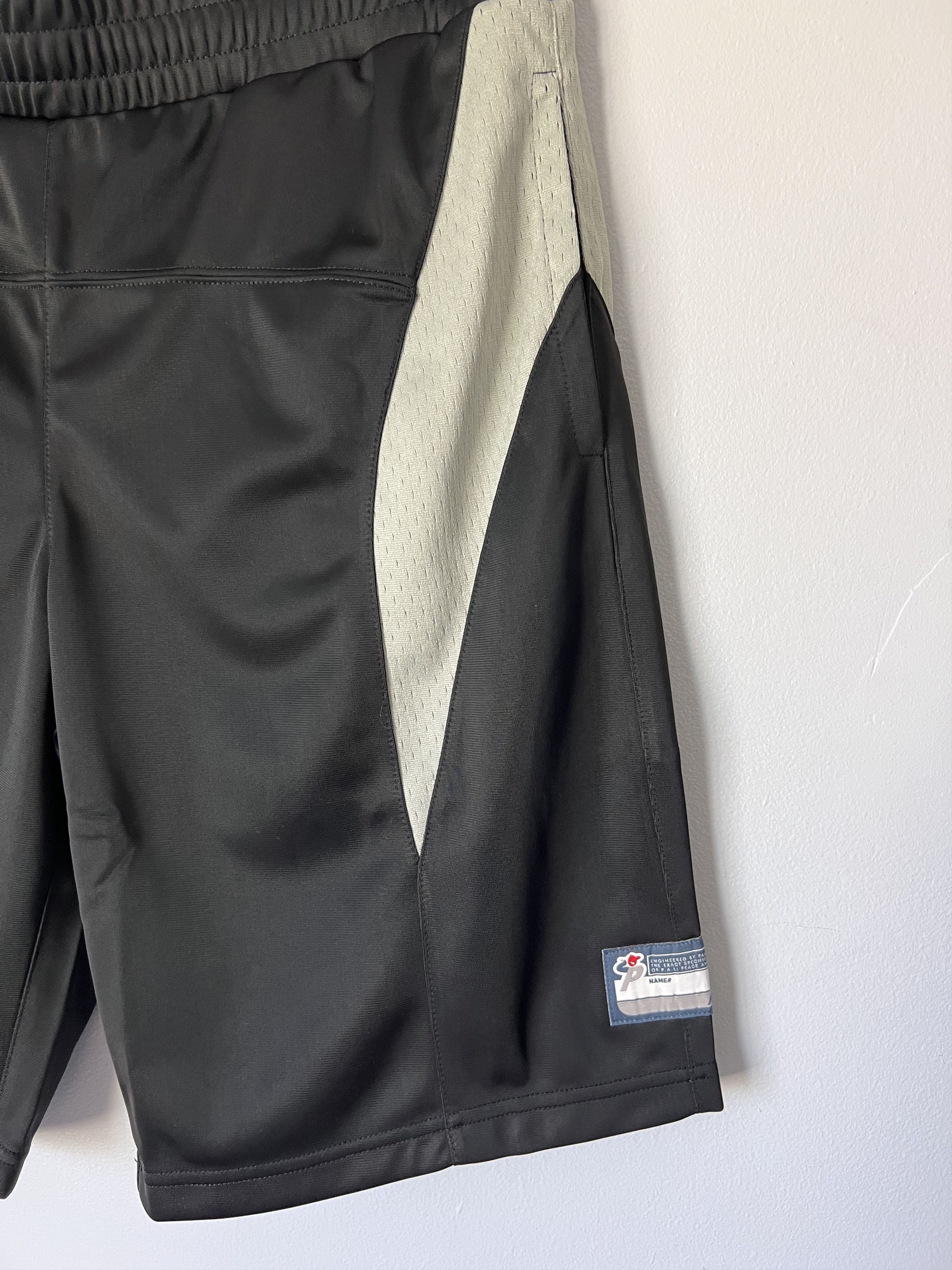 Palace Palace Mesh Team Shorts in Black Size US 34 / EU 50 - 2 Thumbnail