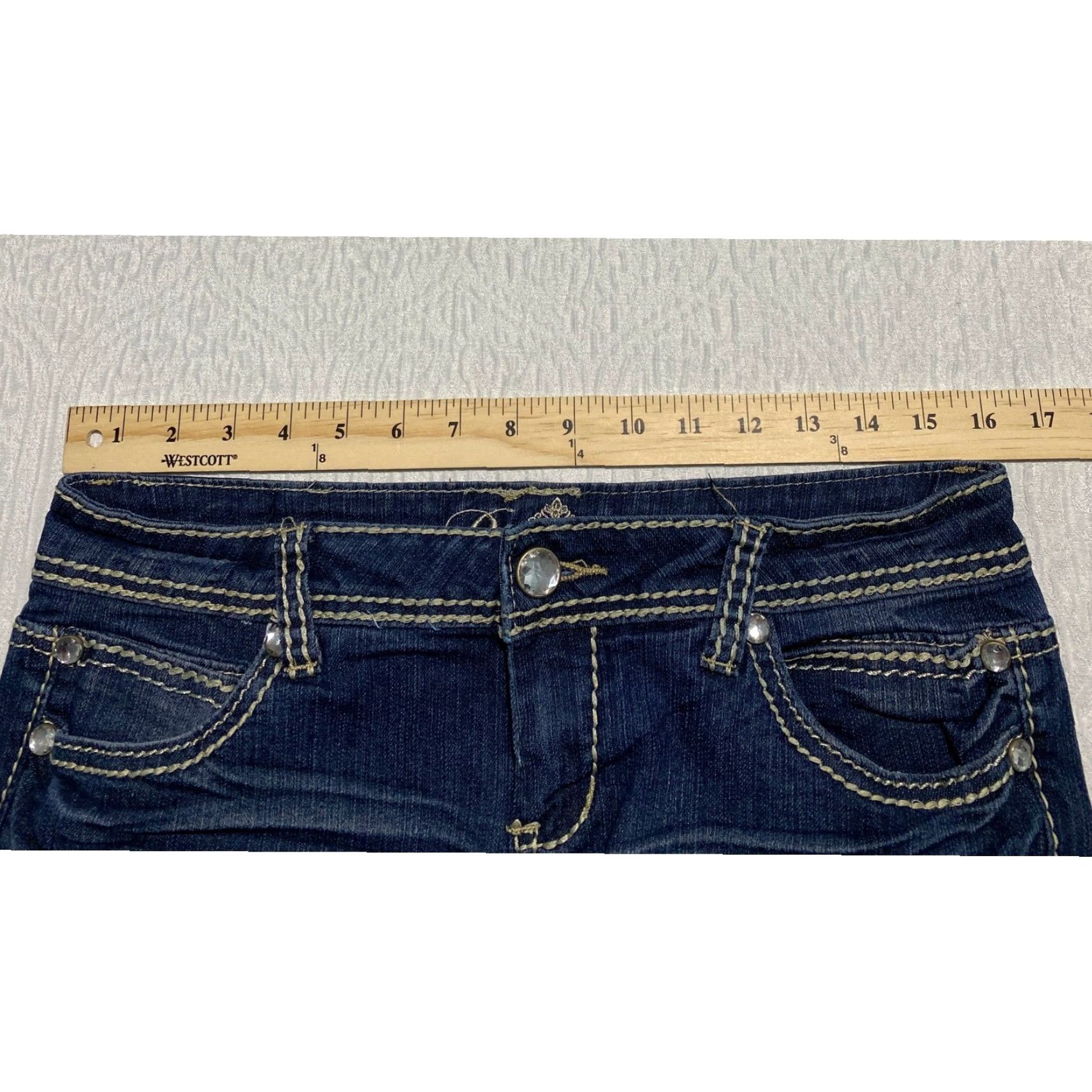 Vintage Premiere Womens Jeans 7/8 Dark Wash Distressed Embellished Rhinestone Whiskers Jeans Size 30" / US 8 / IT 44 - 6 Thumbnail