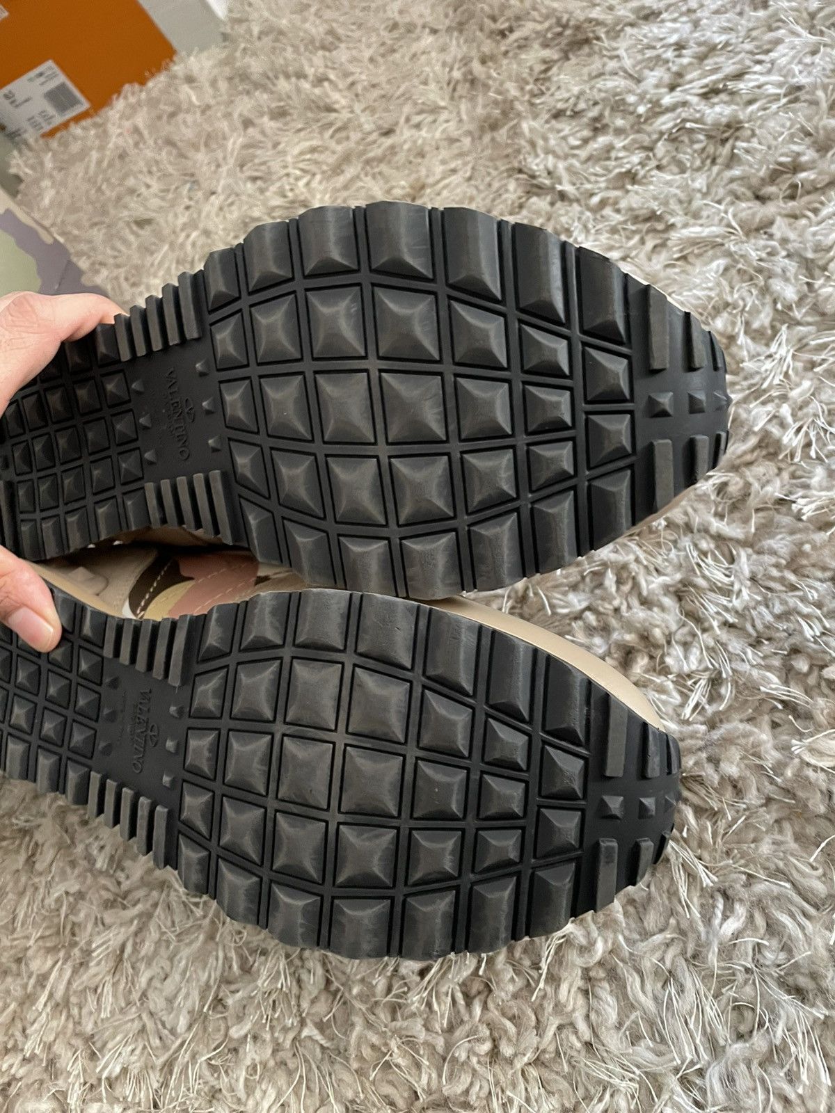 Valentino Valentino RockRunner Camo Size US 11 / EU 44 - 11 Thumbnail