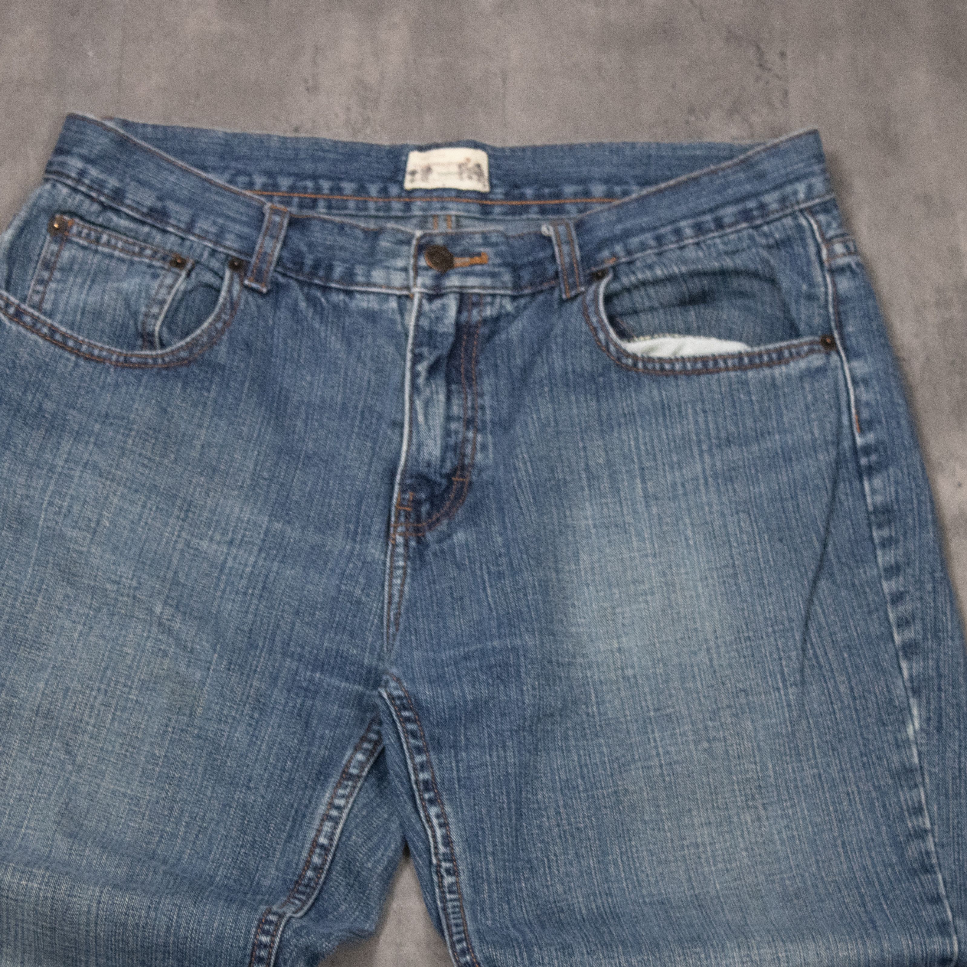 Japanese Brand Vintage Y2K Bluenotes Baggy Mid Wash Wide Leg Denim Jeans Size US 34 / EU 50 - 7 Thumbnail
