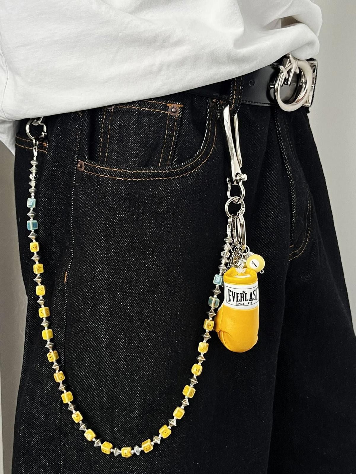Jewelry Boxing Glove Wallet Chain, Beaded Accessory Size ONE SIZE - 7 Thumbnail