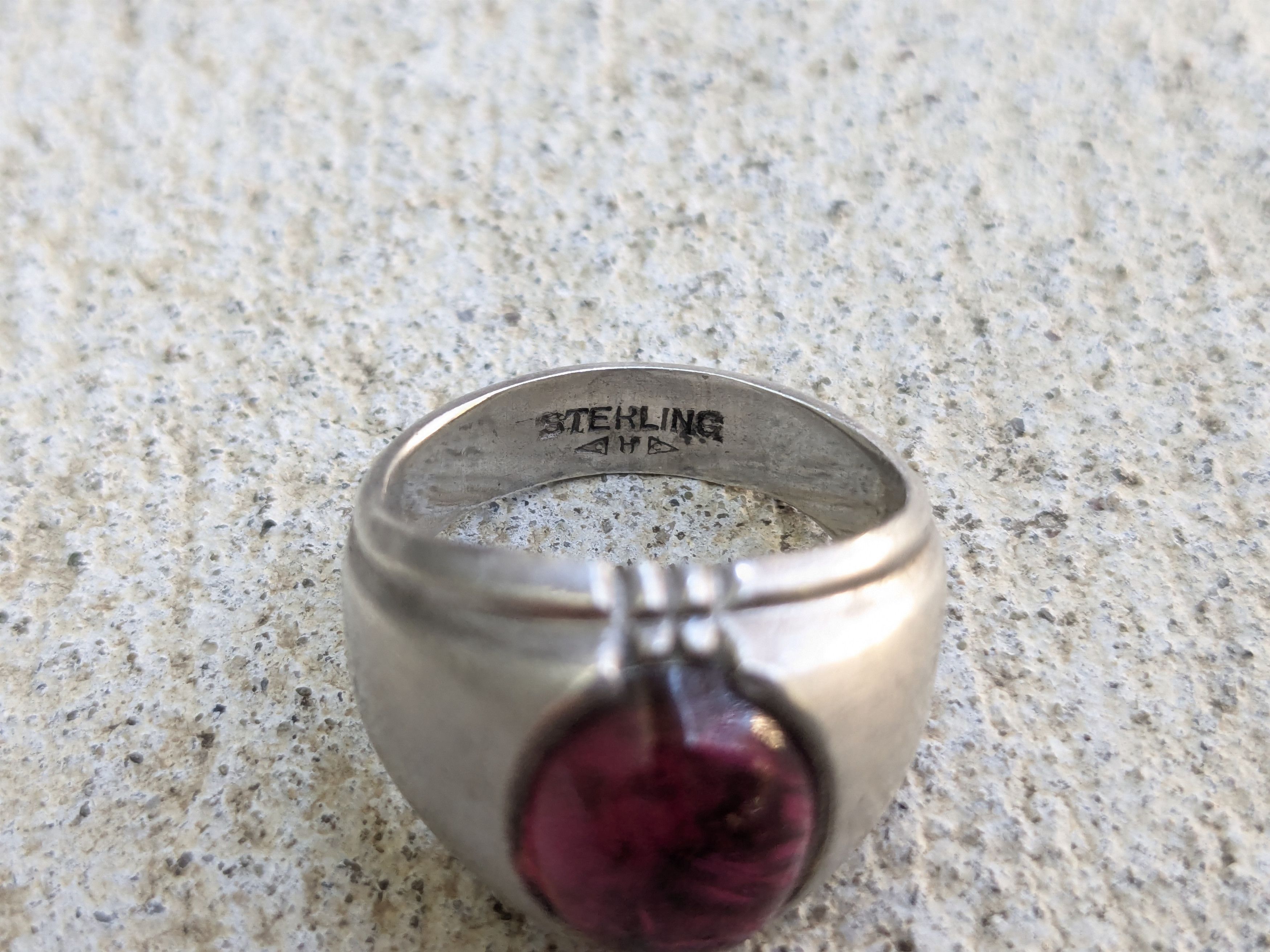 Jewelry Vintage Sterling Silver Ring Pink Oval Cabochon 8.25 Size ONE SIZE - 6 Thumbnail