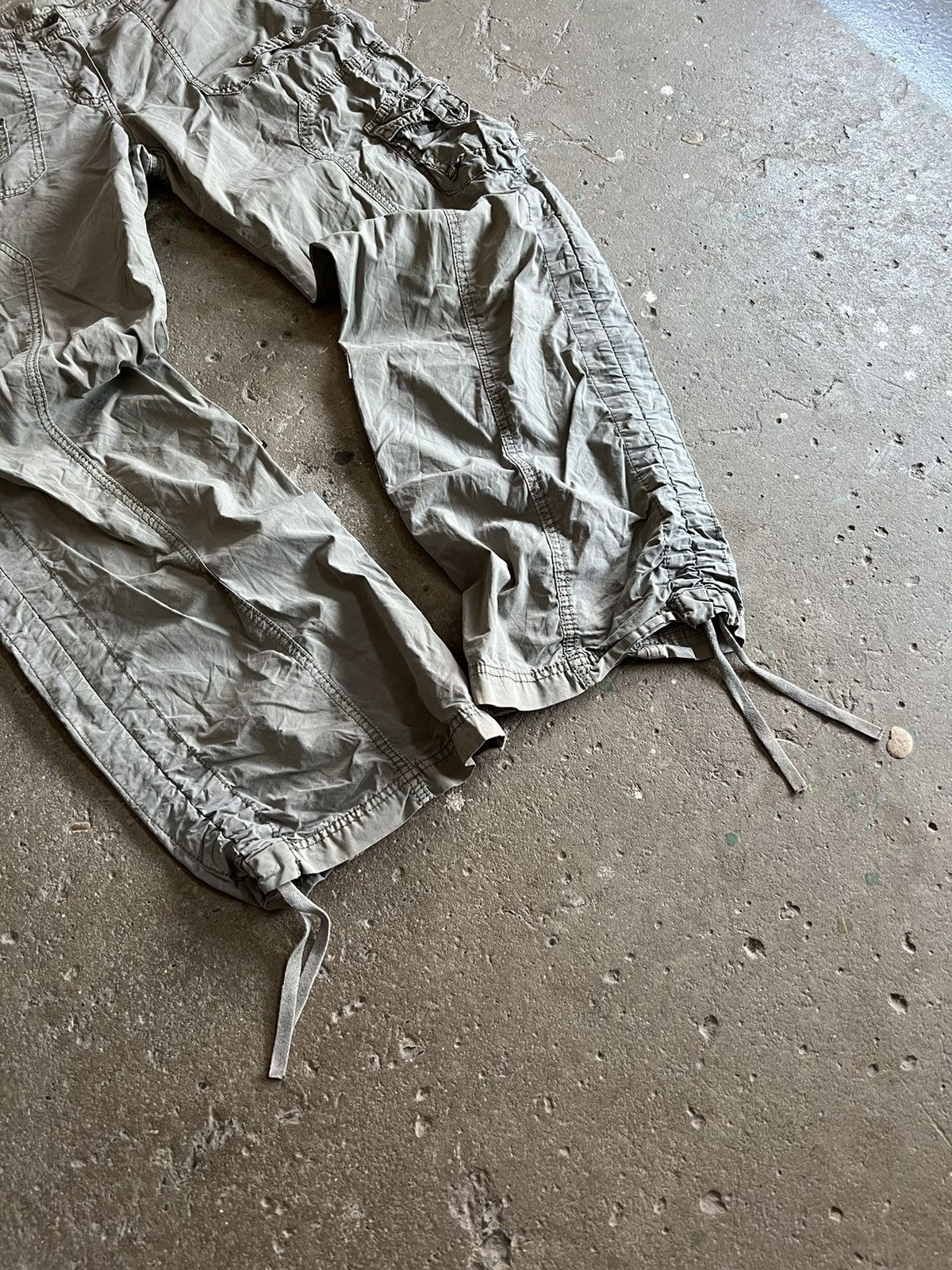 Japanese Brand × Vintage Vintage Y2k Avant garde Cargos military drill pants Size US 32 / EU 48 - 4 Thumbnail