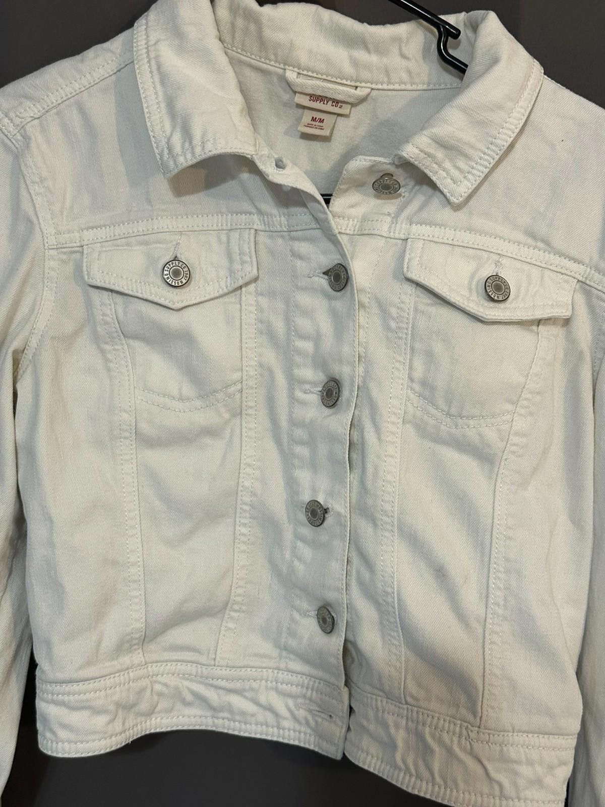 Mossimo Mossimo | Women’s M | White Denim Jacket Size M / US 6-8 / IT 42-44 - 2 Thumbnail