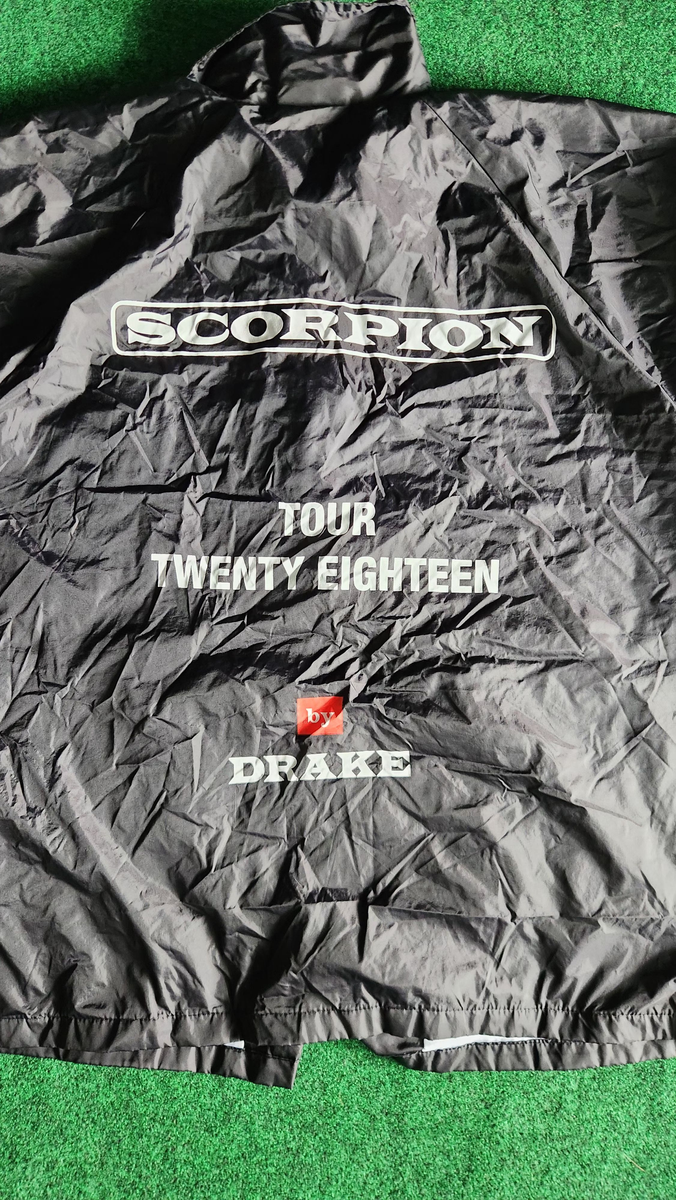 Augusta Sportswear Drake Scorpion Rare OVO 2018 Tour Windbreaker Jacket L Size US L / EU 52-54 / 3 - 3 Thumbnail
