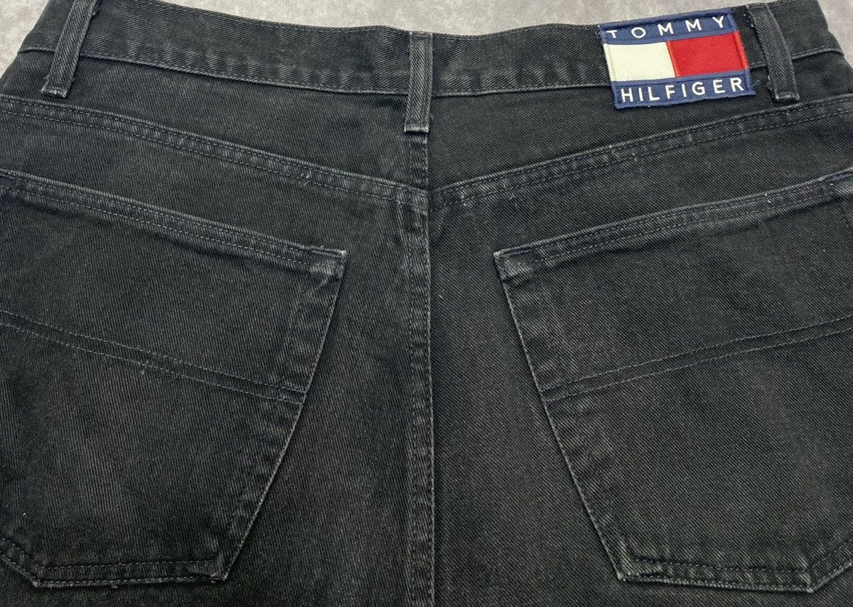 Tommy Jeans 90’s Vintage Tommy Jeans Baggy Fit Black Denim Jeans 36/30 Size US 36 / EU 52 - 4 Thumbnail