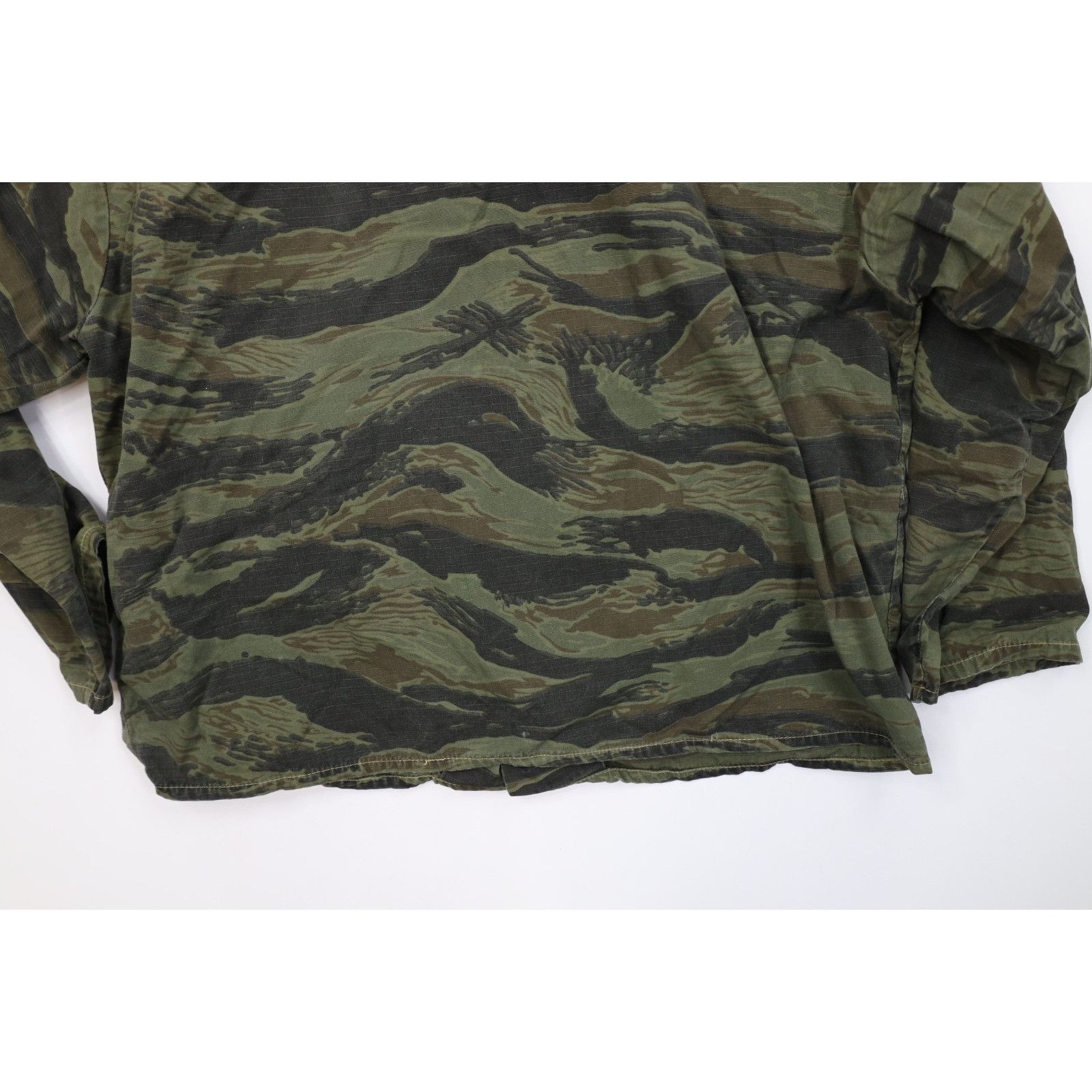 Vintage Vinateg 70s 2 Piece Ripstop Tiger Stripe Camouflage Suit Size US XL / EU 56 / 4 - 7 Thumbnail