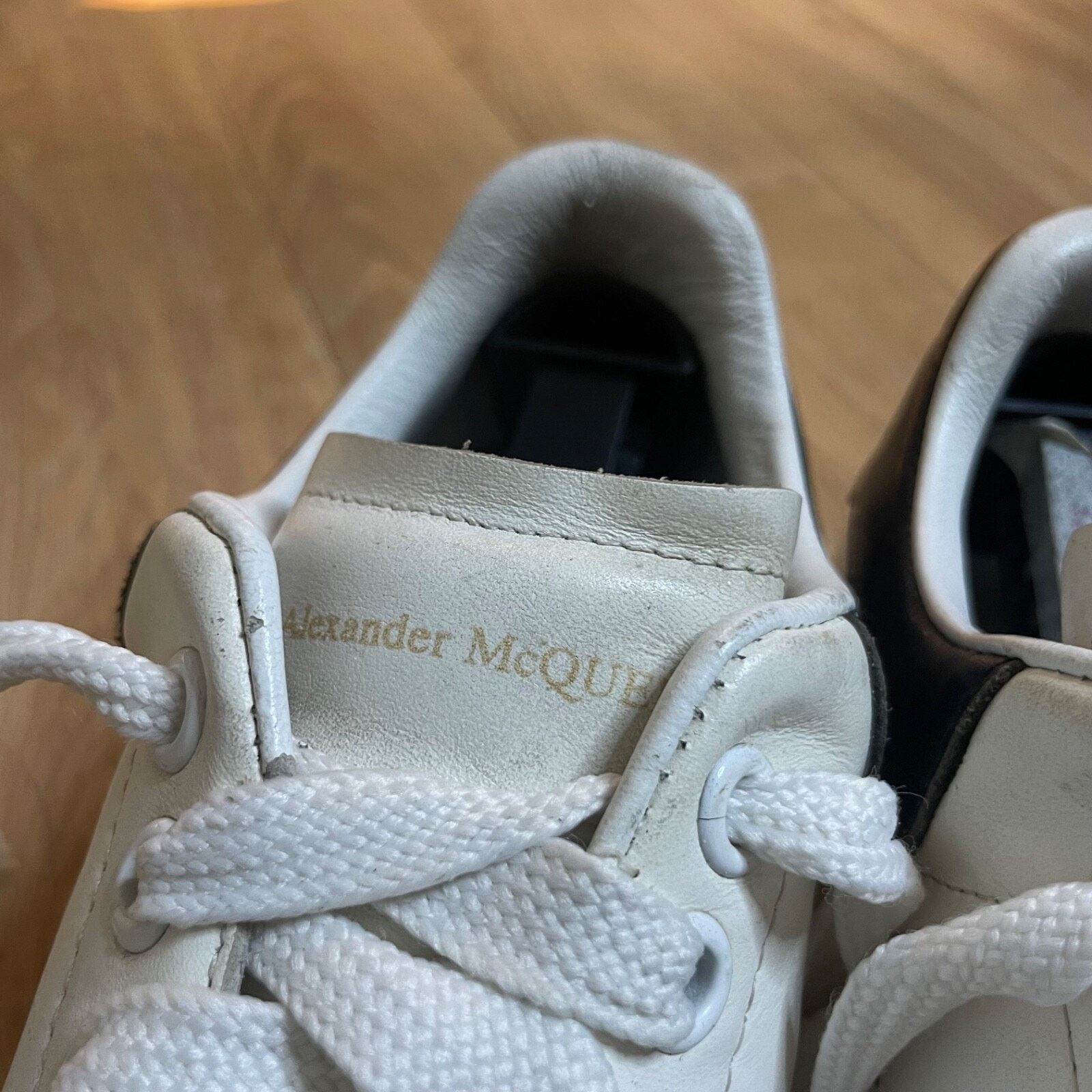 Alexander McQueen Alexander Mcqueen Oversized sneakers Leather LOW top White Size US 8 / EU 41 - 5 Thumbnail