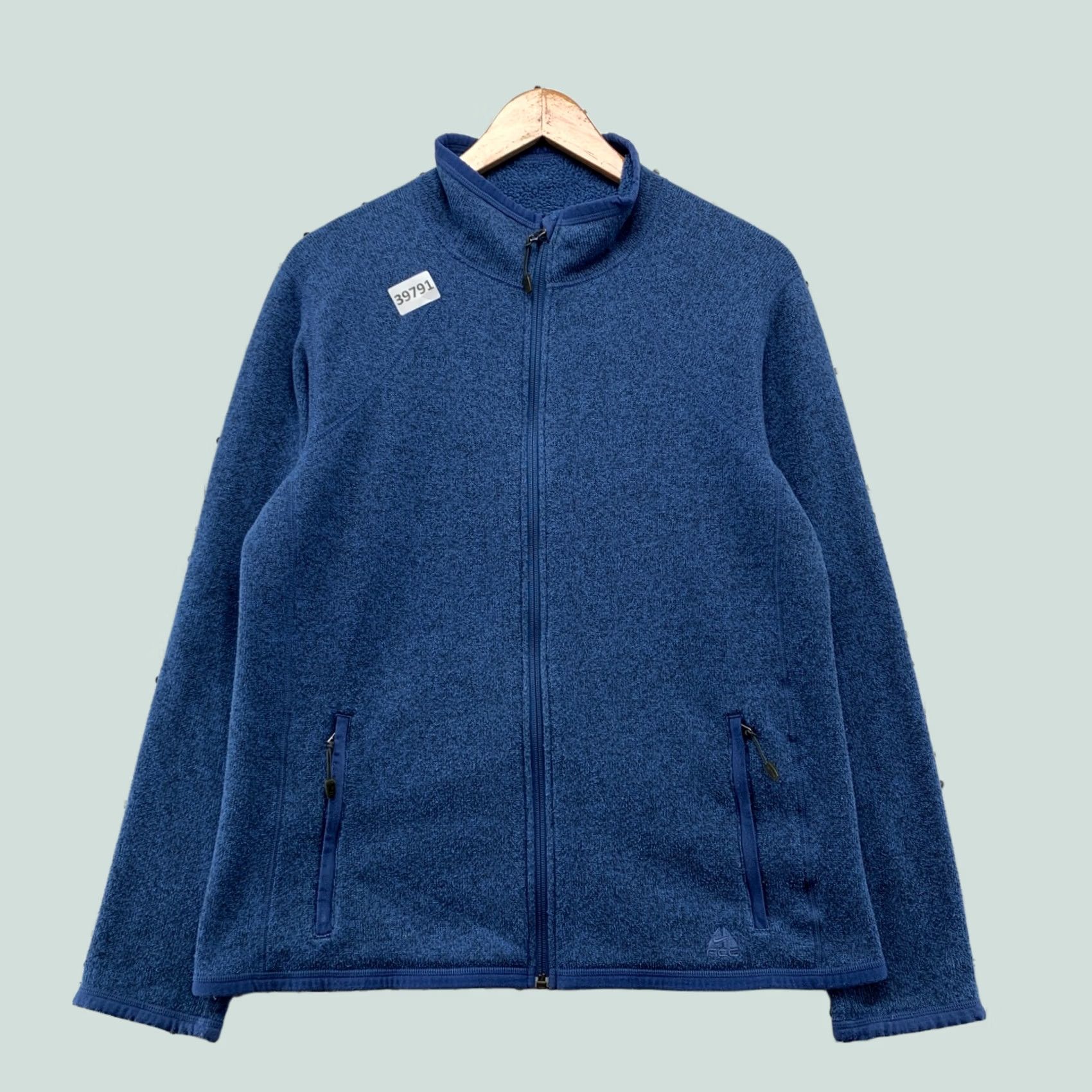 Nike ACG VINTAGE Nike ACG Fleece Zip Jacket Womens Medium Blue Pockets 20.5x25 Size M / US 6-8 / IT 42-44 - 1 Thumbnail