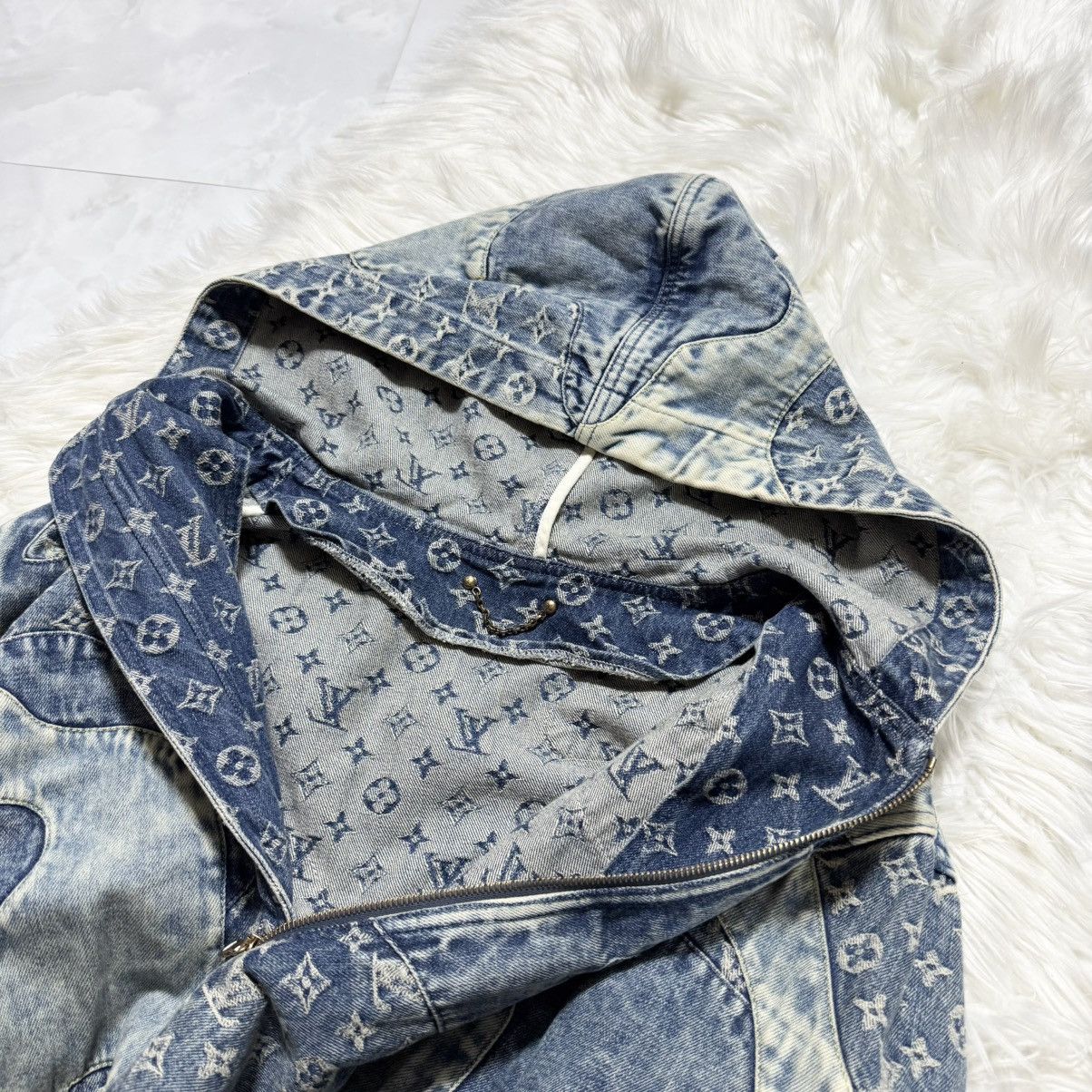 Louis Vuitton 22SS Louis Vuitton x NIGO Monogram Denim Jacket Size US S / EU 44-46 / 1 - 14 Thumbnail