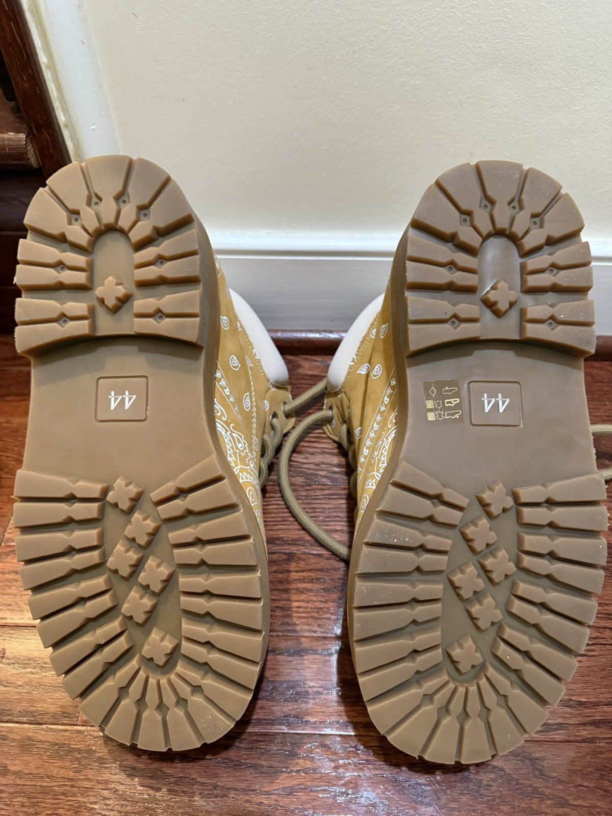 PDF Pdf Strada Boots Size US 11 / EU 44 - 10 Thumbnail
