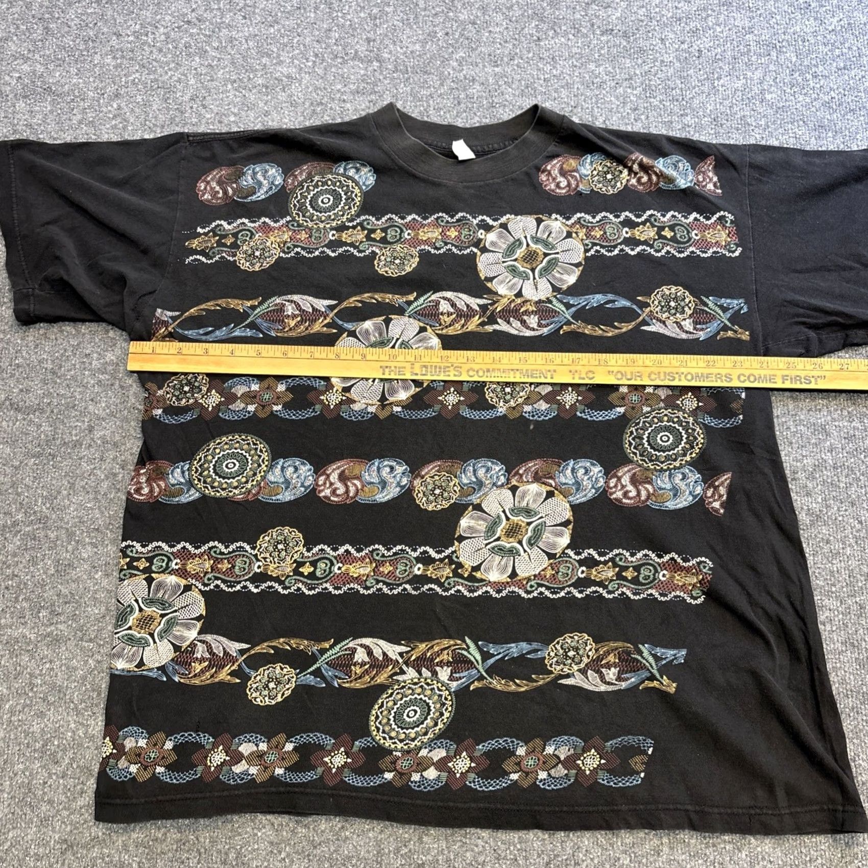 Vintage VINTAGE 2XL Unisex Adult T Shirt Black Art Deco Ornate Floral Intricate Boho USA Shirt Size US XXL / EU 58 / 5 - 5 Thumbnail