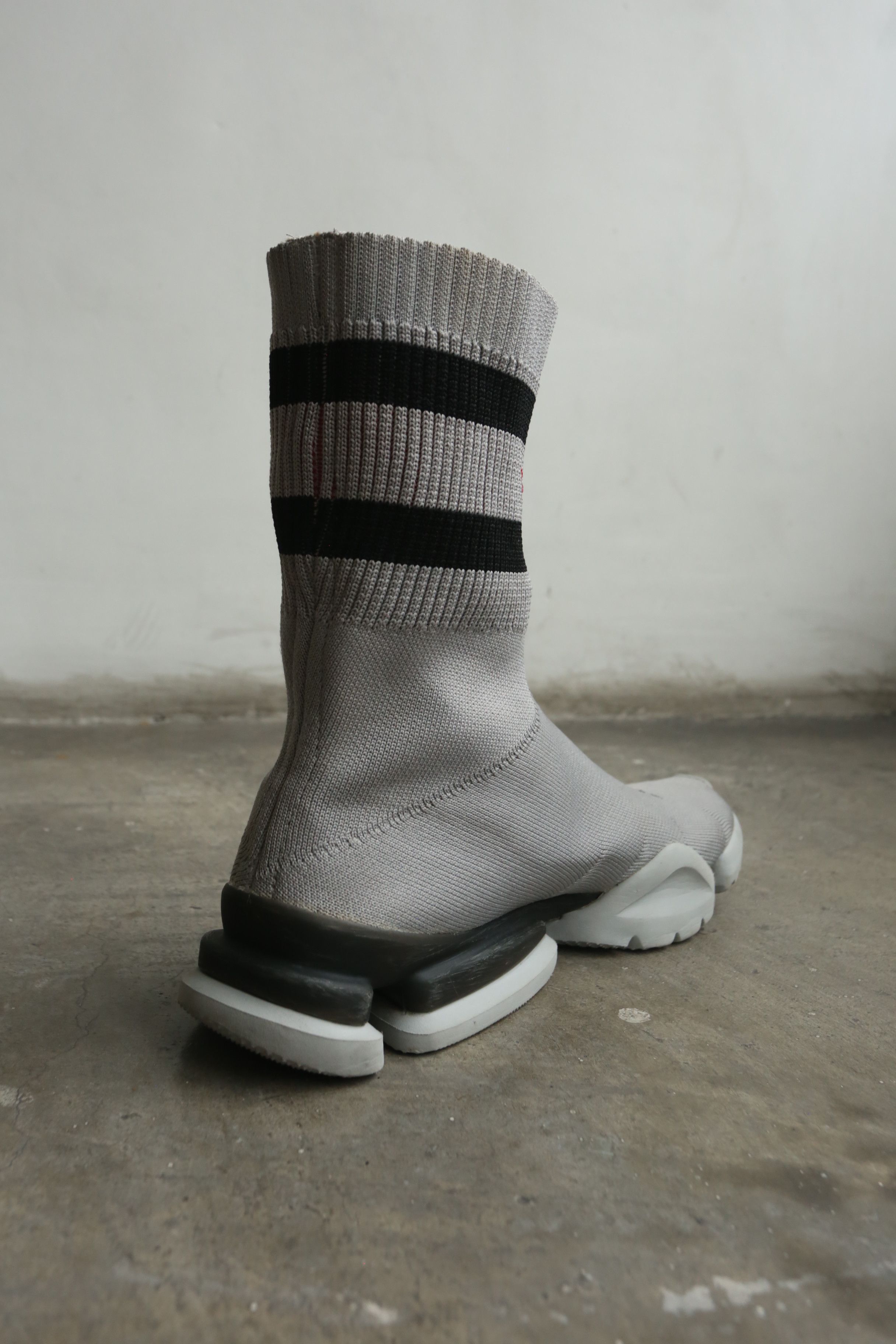 Reebok × Vetements Reebok - Vetements - S/S 18 - Sock Sneakers Size US 9 / EU 42 - 10 Thumbnail