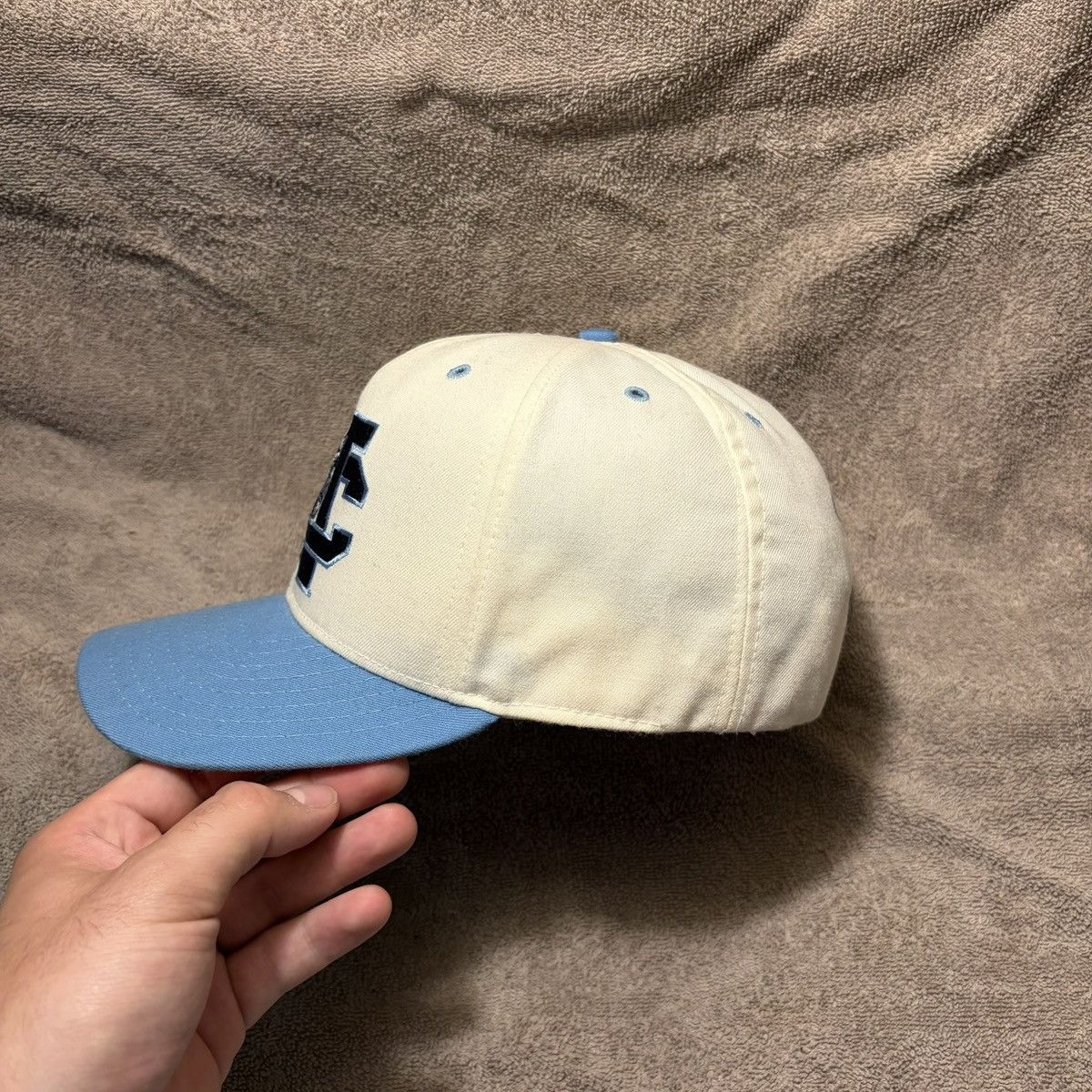 New Era Vintage 90s New Era UNC Tar Heels Pro Model Snapback Hat Size ONE SIZE - 6 Thumbnail