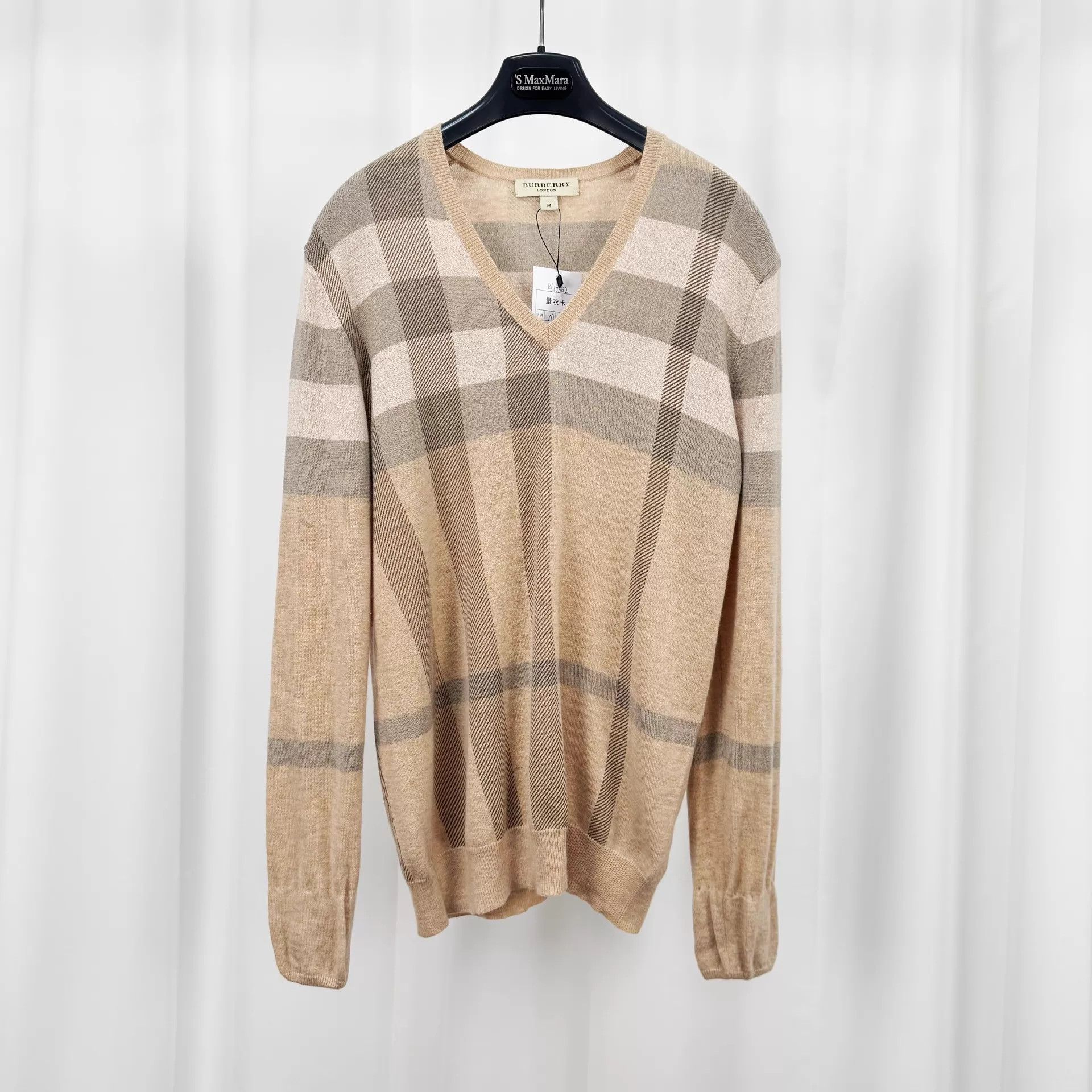 Burberry Burberry Check Wool Knit Sweater M Mint Unstitched Cuffs Size M / US 6-8 / IT 42-44 - 1 Thumbnail