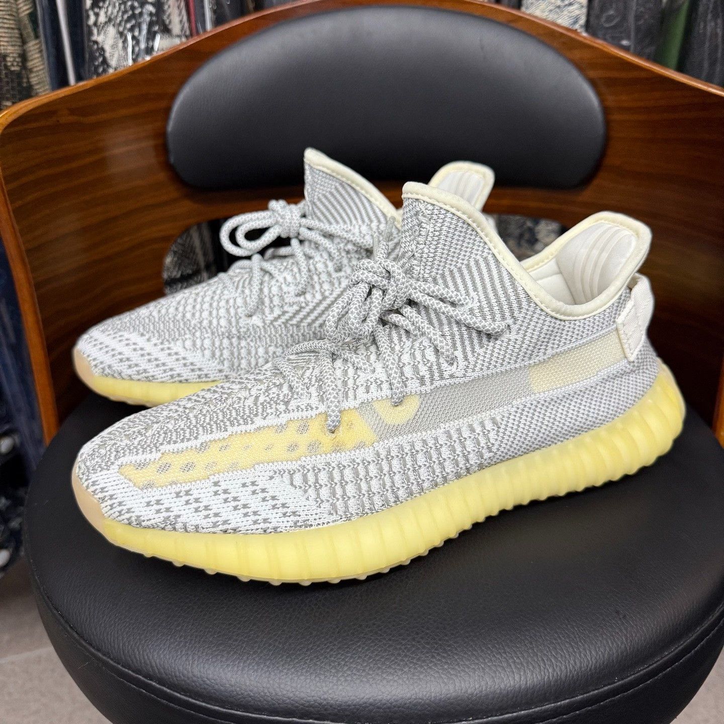 Yeezy Yeezy White Lowtop Sneakers 43 Men Size US 10 / EU 43 - 1 Thumbnail