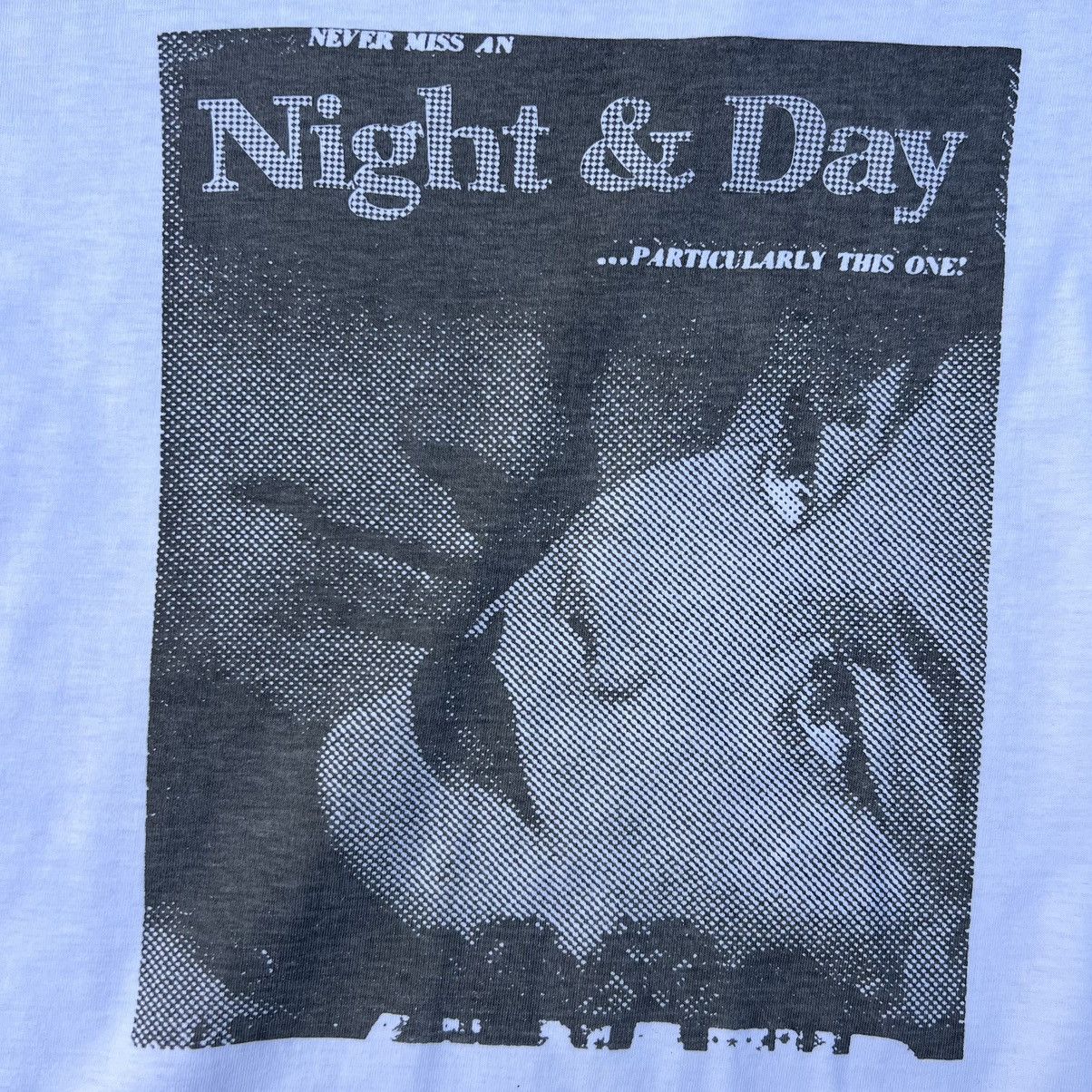 Vintage VTG NEVER MISS AN NIGHT & DAY PHOTO TEE Size US M / EU 48-50 / 2 - 3 Thumbnail