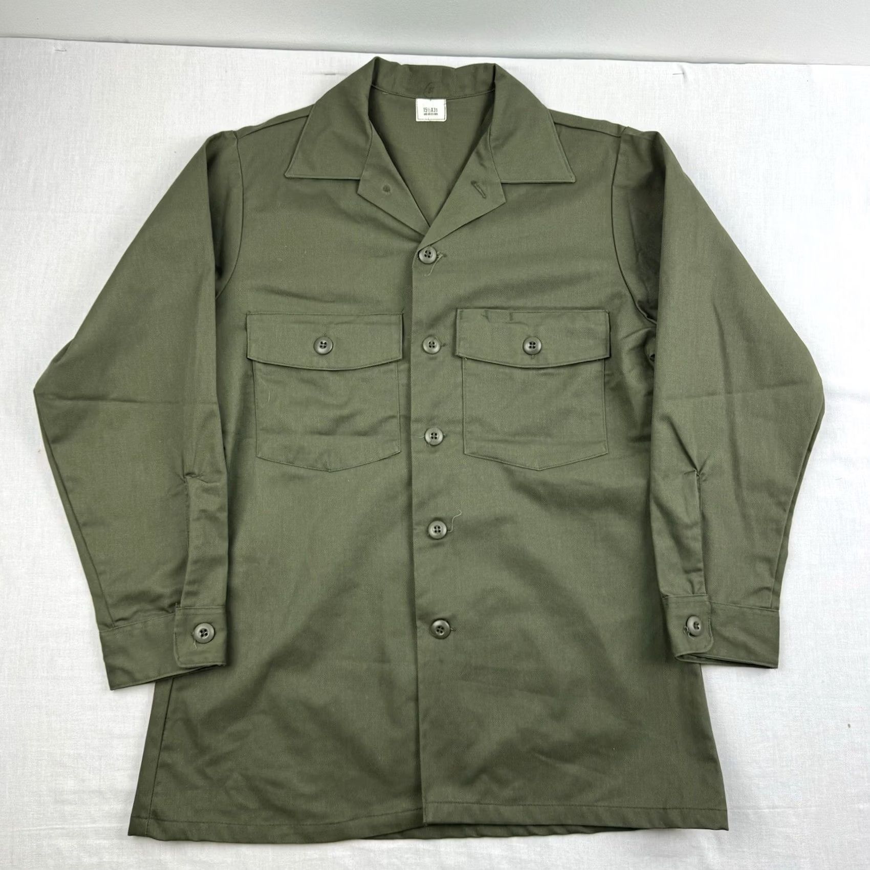 Vintage VINTAGE Army Button-Up Shirt Military USA 1980s Green Collared Long Sleeve Adult Large Mens Shirt Size US L / EU 52-54 / 3 - 2 Thumbnail