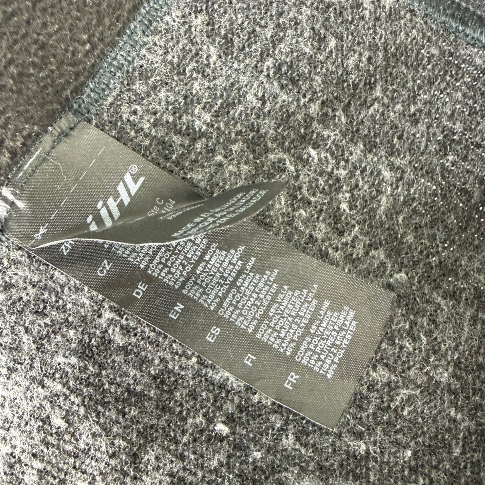 Vintage Kuhl Womens Sweater XS Kozet Long jacket Wool Blend Asymmetrical Full zip M3-22 Size XS / US 0-2 / IT 36-38 - 7 Thumbnail