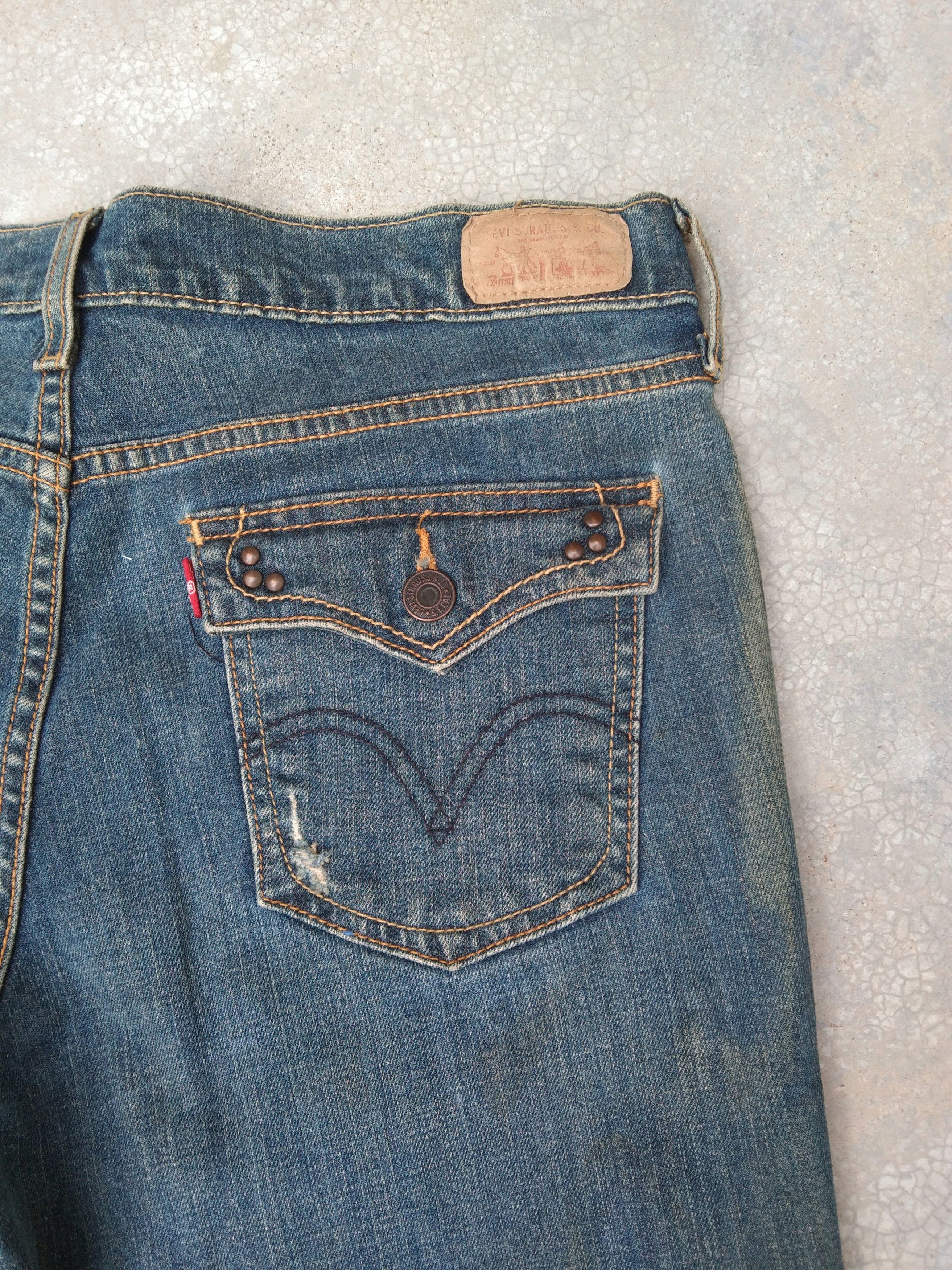 Jean × Levi's × Vintage Vintage Levis 515 Boot Cut Flared Jeans 31x30 Size US 31 - 3 Thumbnail