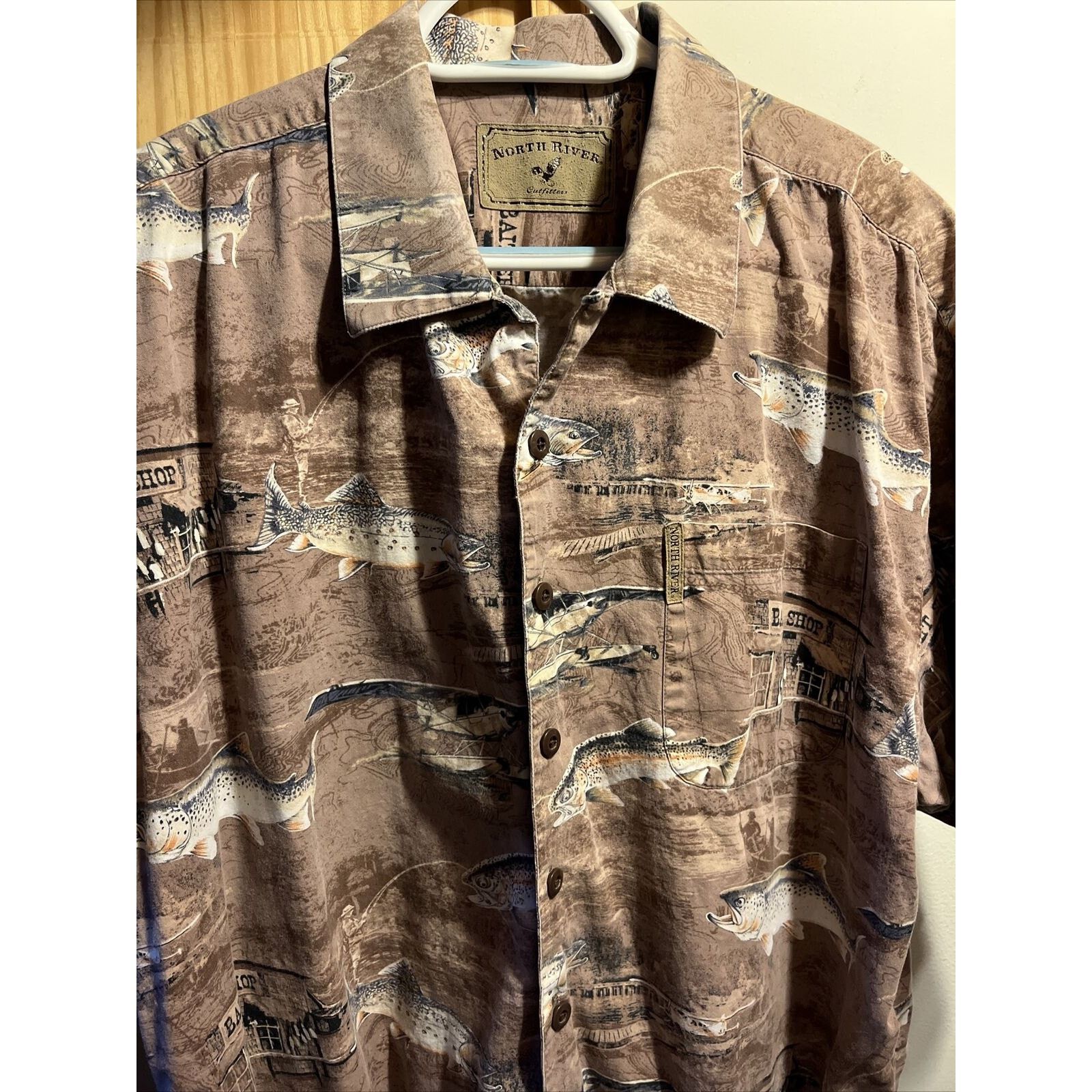 North River Outfitters North River Outfitters Shirt Men XL Brown Bait Shop Fish EUC Size US XL / EU 56 / 4 - 12 Thumbnail