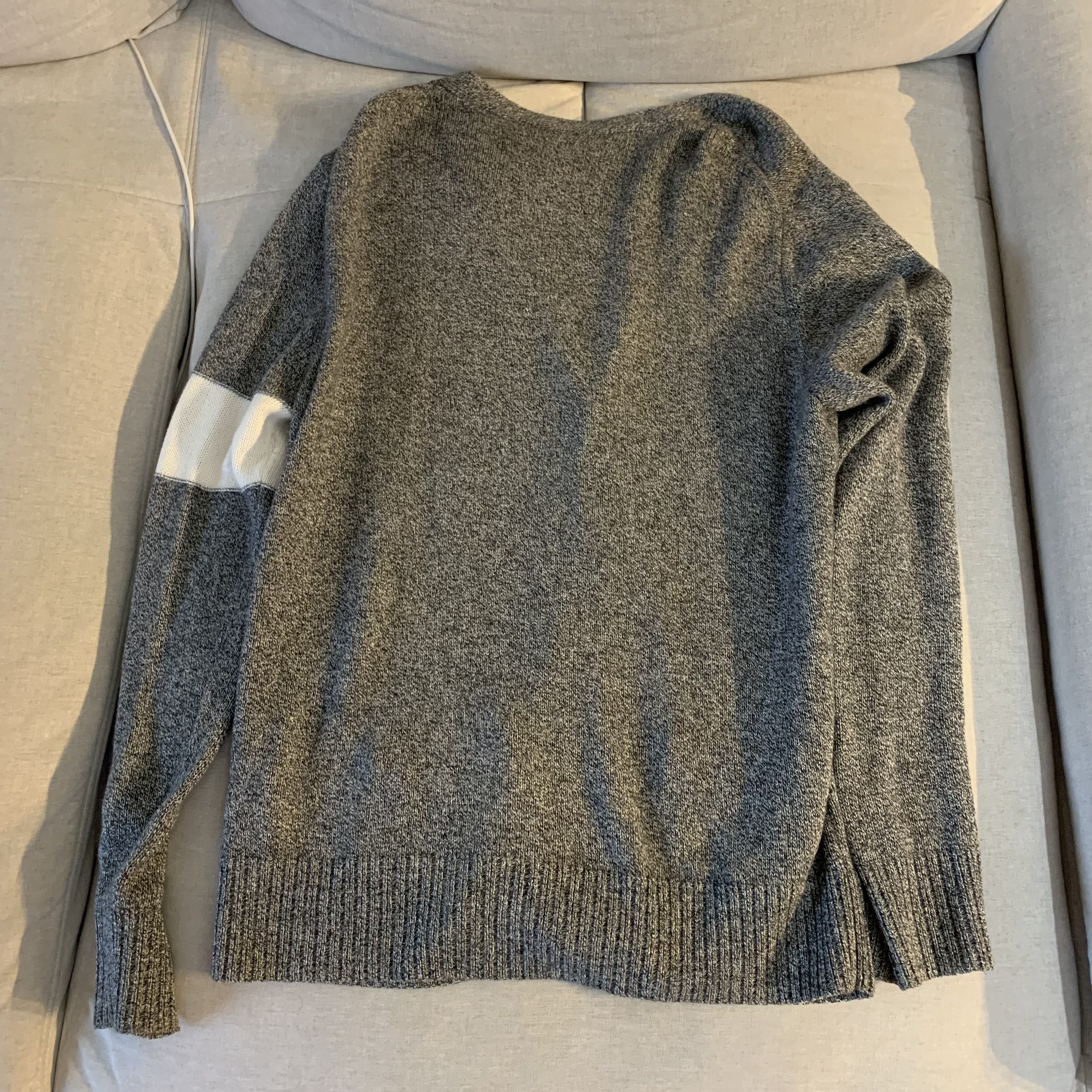 American Eagle Outfitters American Eagle Chunky Grey Cardigan Large Size US L / EU 52-54 / 3 - 2 Thumbnail