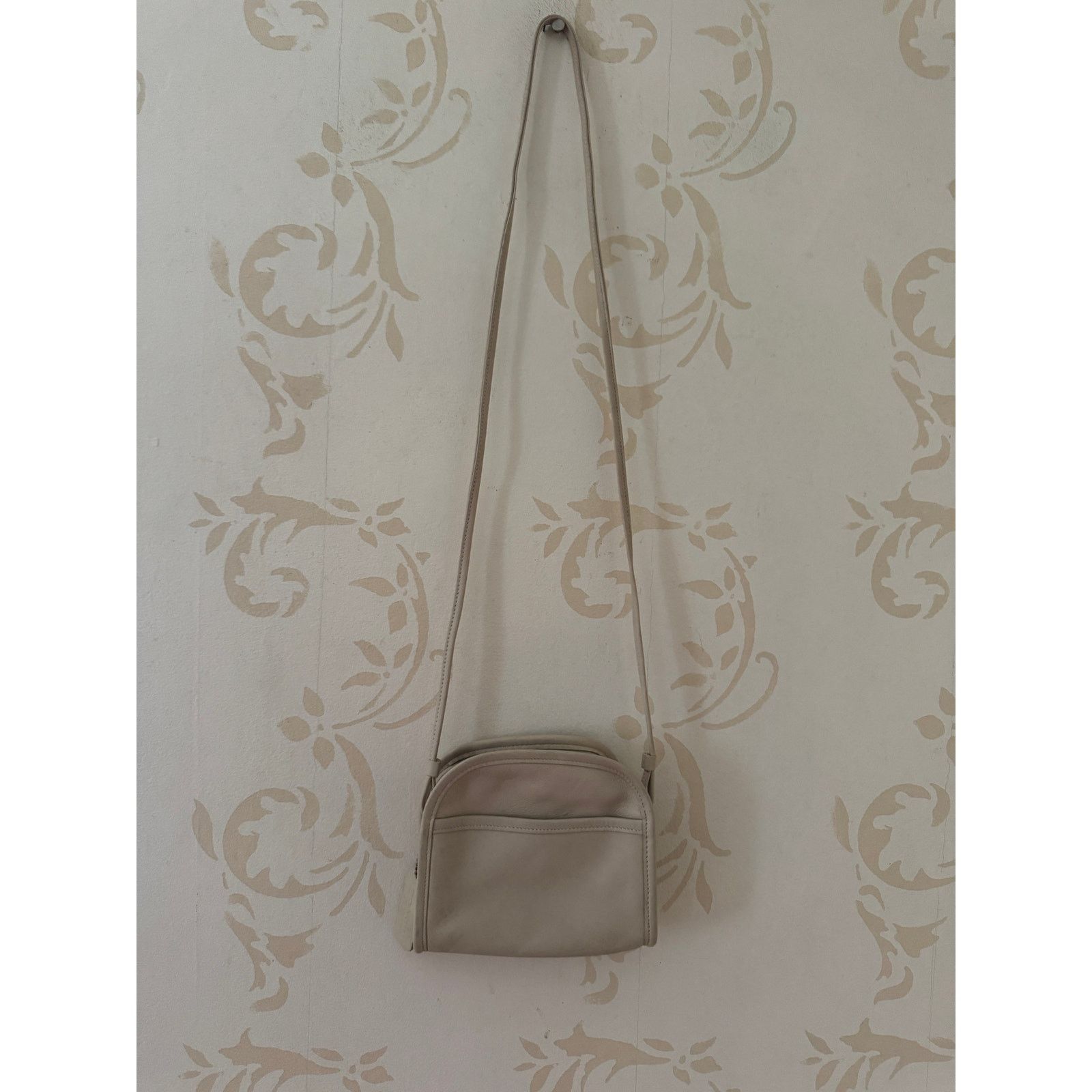 Coach Coach Winter White Crossbody Handbag Size ONE SIZE - 4 Thumbnail