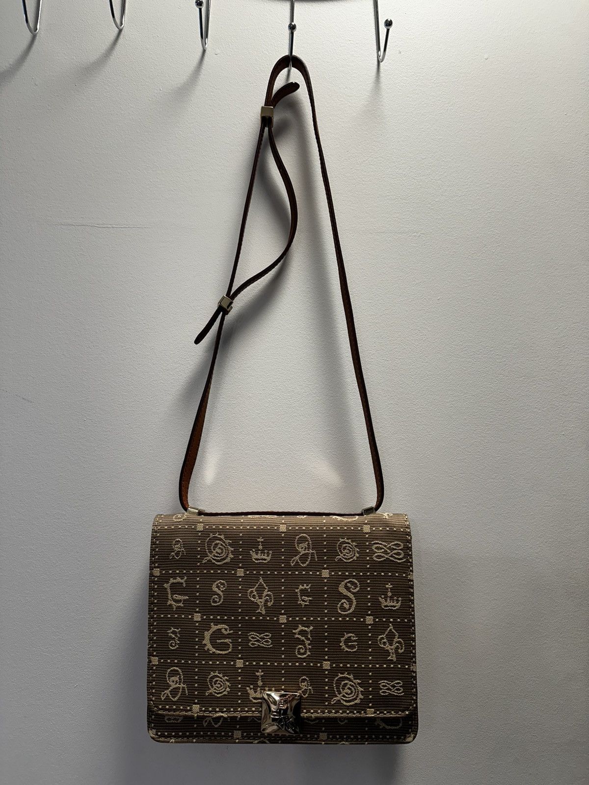 Lancel Daligramme Shoulder Bag in Brown, Women's