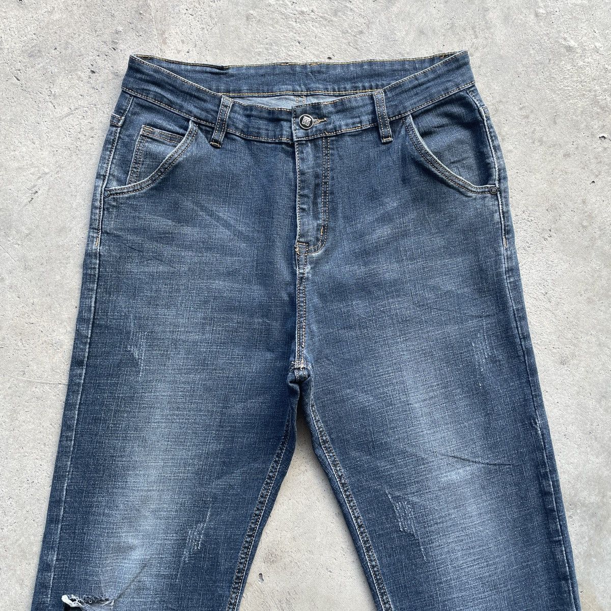 Japanese Brand Vintage WGSJ Jeans Faded Denim Pants Distressed W31 Size US 31 - 3 Thumbnail