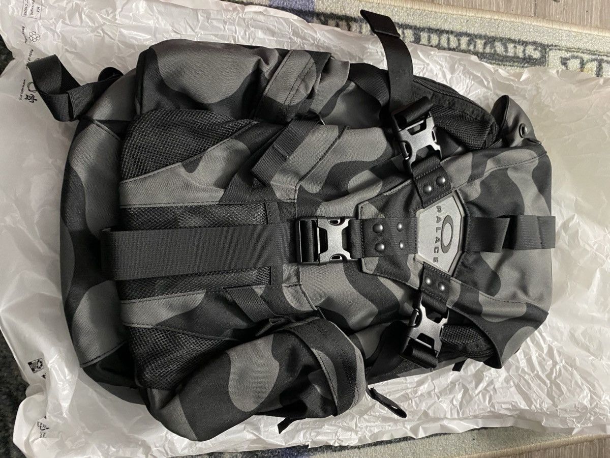 Palace x Oakley Icon Backpack Night Clouds