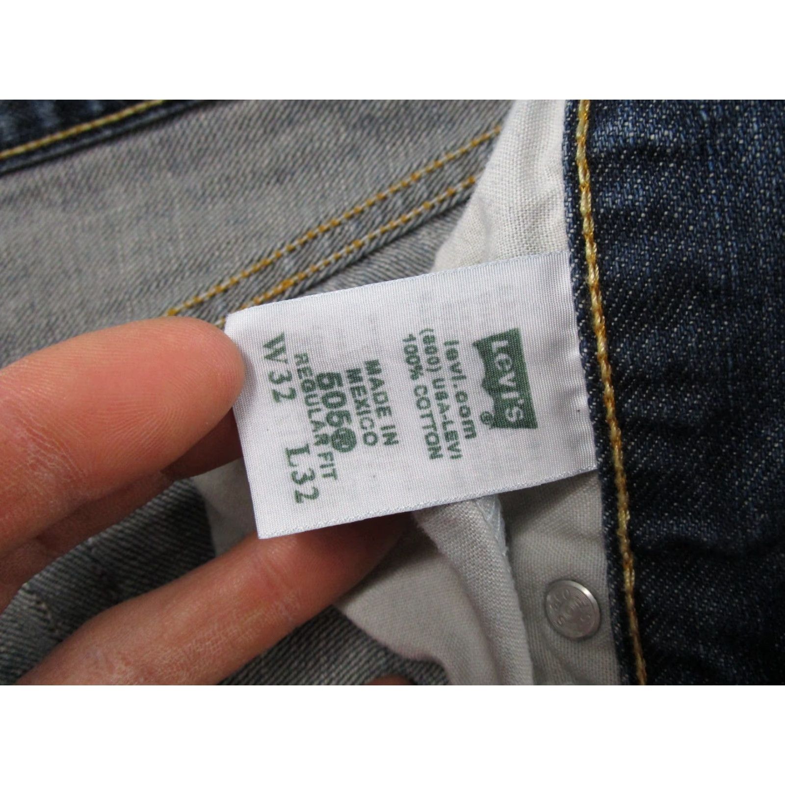 Levi's Levi's 505 Relaxed Straight Leg Blue Denim Jeans Size 32x32 Medium Wash Workwear Size US 32 / EU 48 - 5 Thumbnail