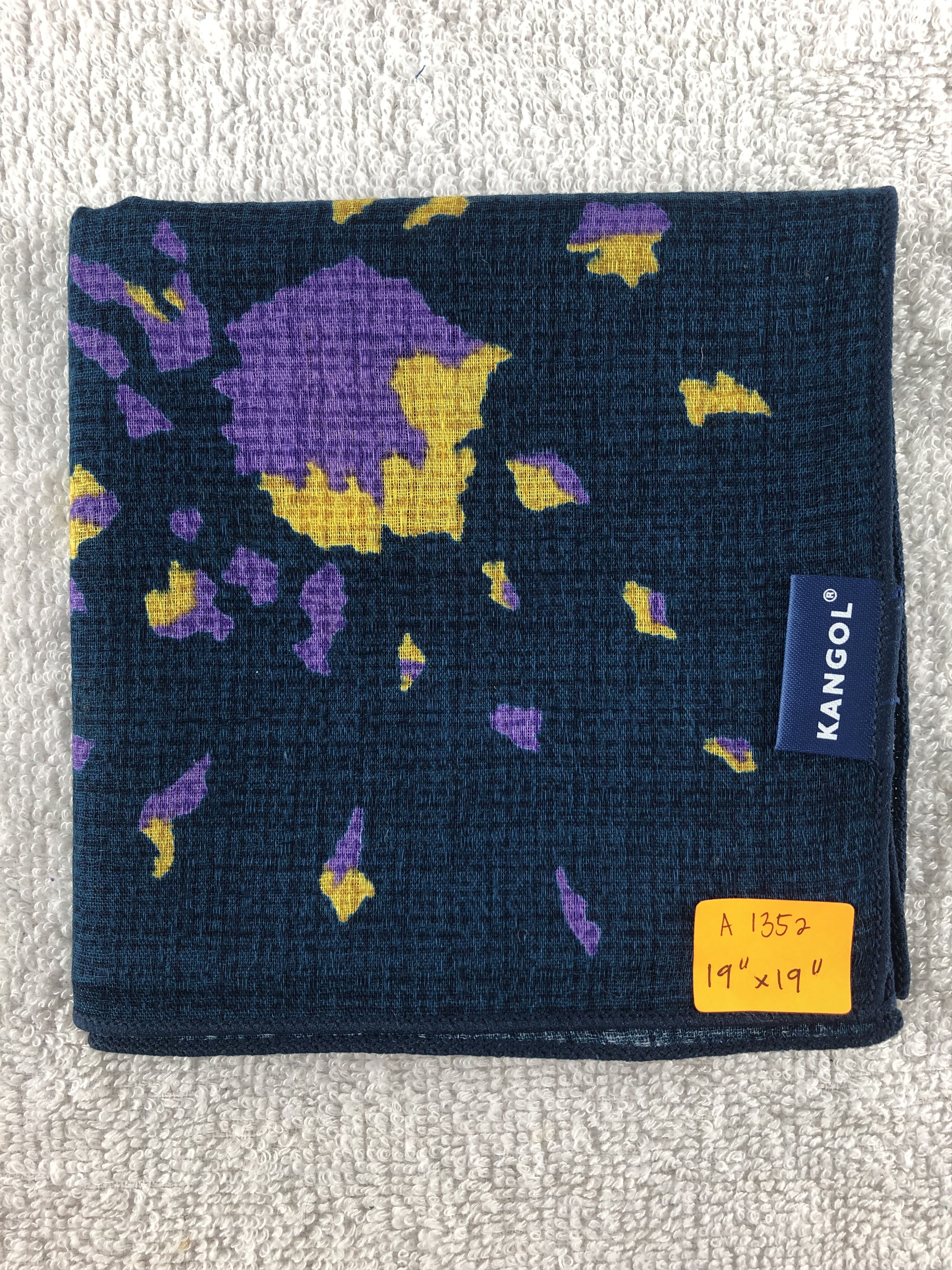 Kangol × Vintage Kangol Handkerchief / Bandana / Neckerchief Size ONE SIZE - 6 Thumbnail