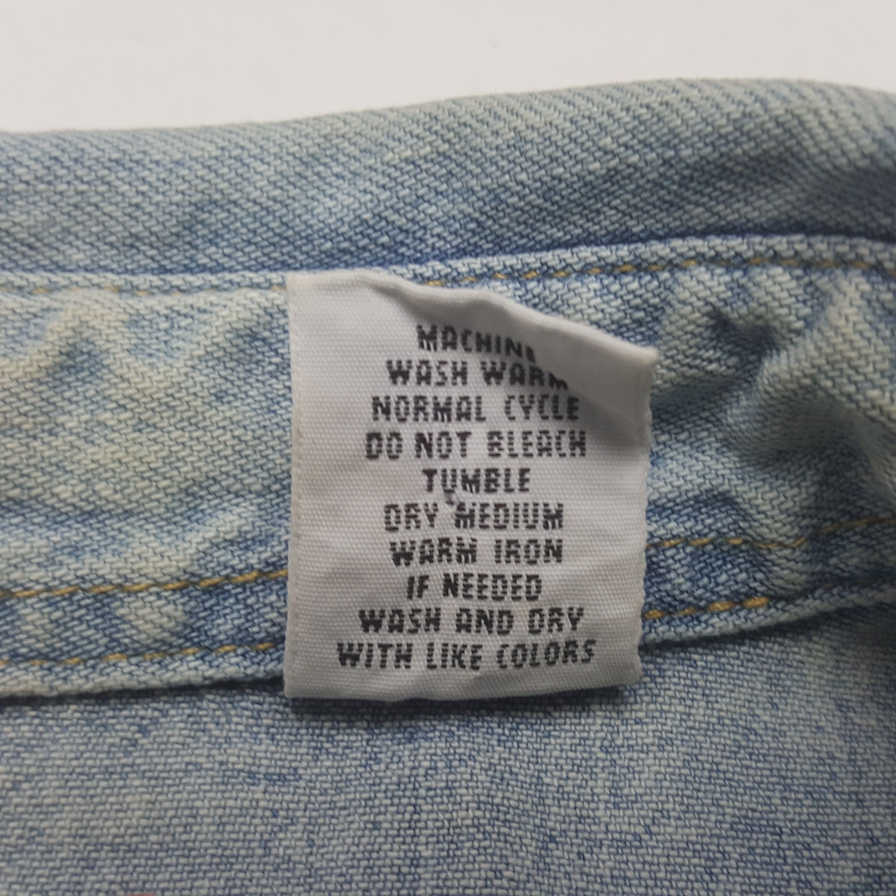 Levi's Vintage Levi's Jeans Denim Button Up Shirt Size US M / EU 48-50 / 2 - 6 Thumbnail