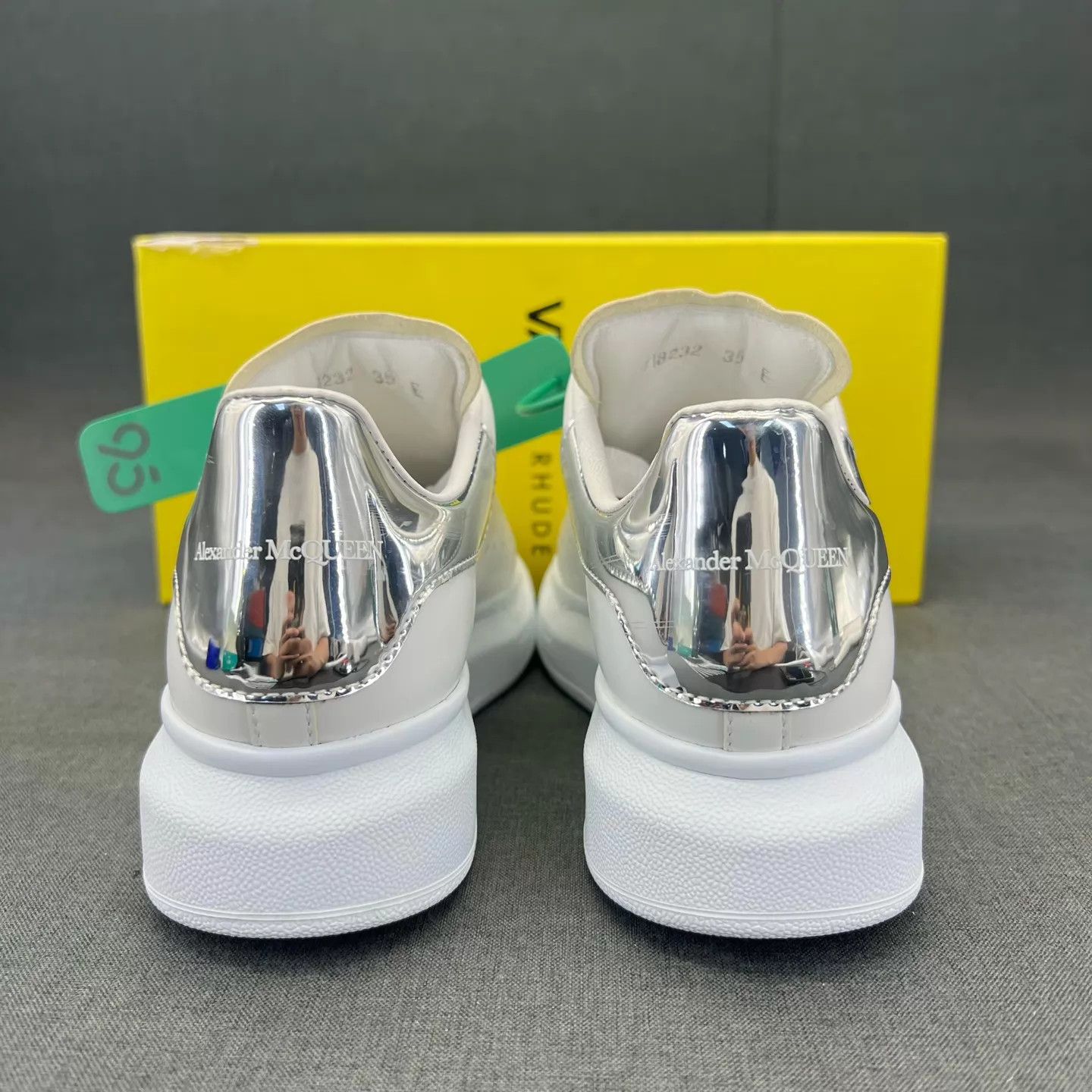 Alexander McQueen McQueen Women's Sequin Silver Shoes 35 Size US 4.5 / IT 34.5 - 4 Thumbnail