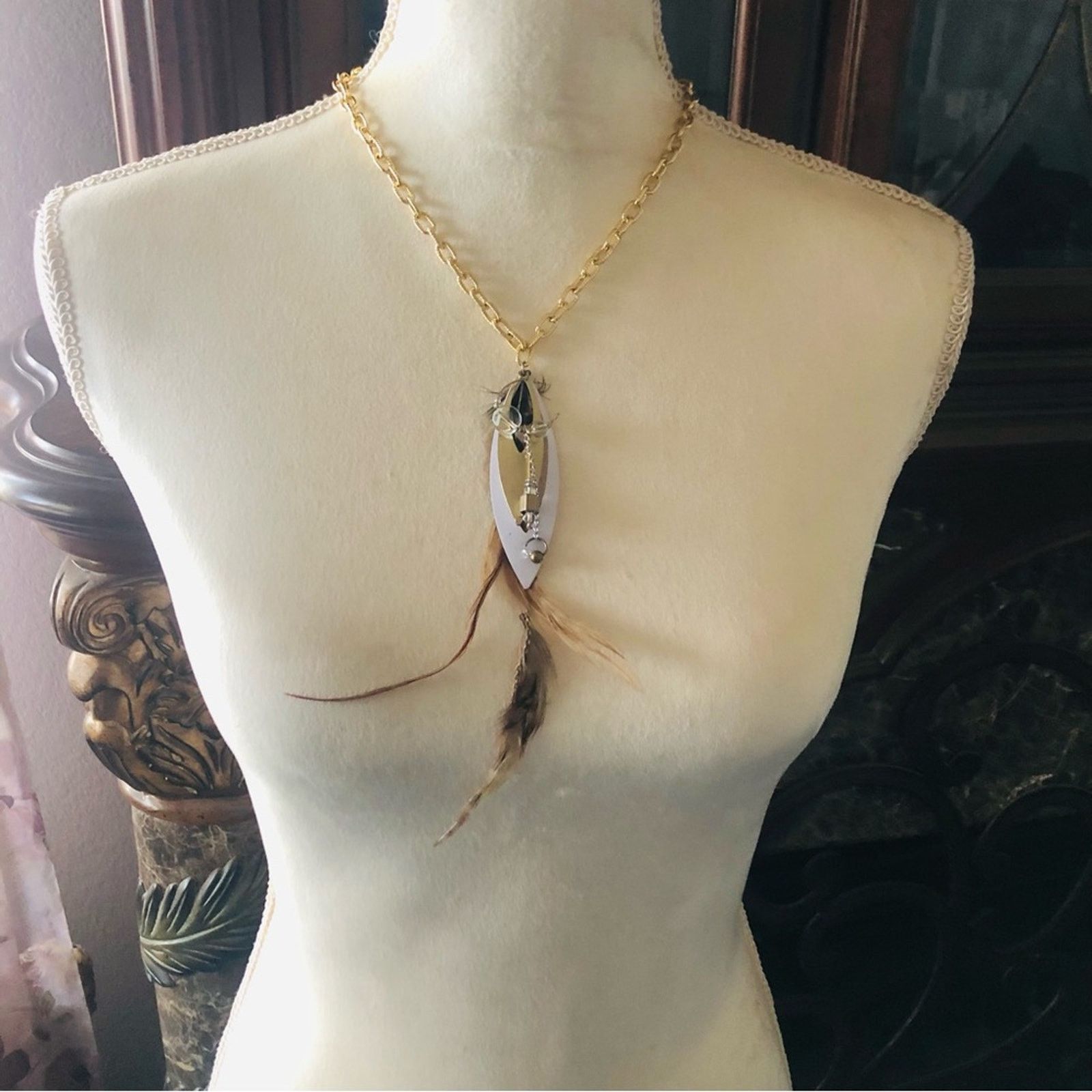 Handmade Handcrafted repurpose genuine feather dangle necklace Size ONE SIZE - 5 Thumbnail