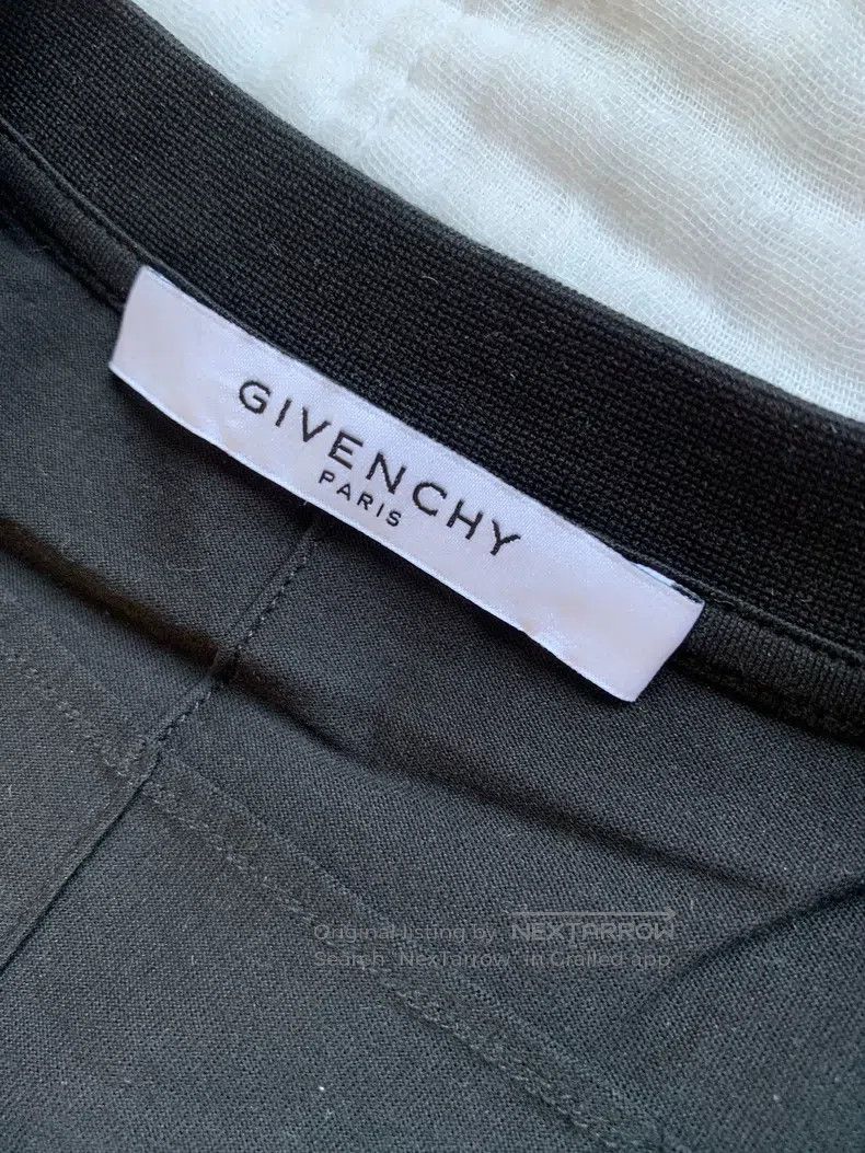 Givenchy Givenchy Classic T-Shirt Size US XL / EU 56 / 4 - 4 Thumbnail