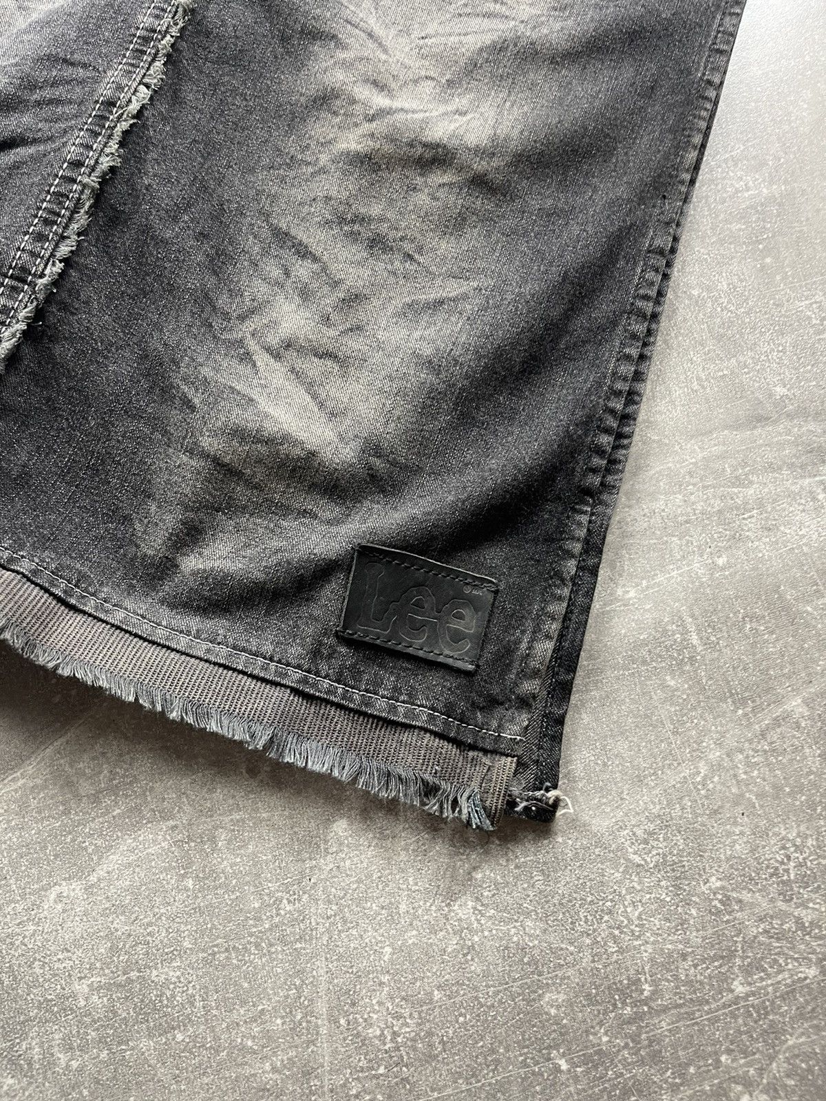 Lee Y2K Lee Black Denim Leather Details Maxi Skirt Vintage Size 32" / US 10 / IT 46 - 3 Thumbnail