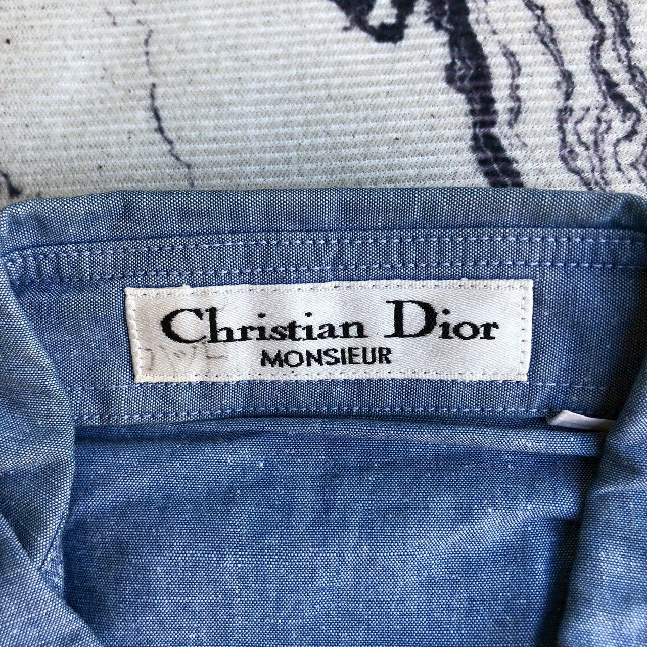 Christian Dior Monsieur Vintage Christian Dior Monsieur Chambray Paisley Pocket Size US M / EU 48-50 / 2 - 7 Thumbnail