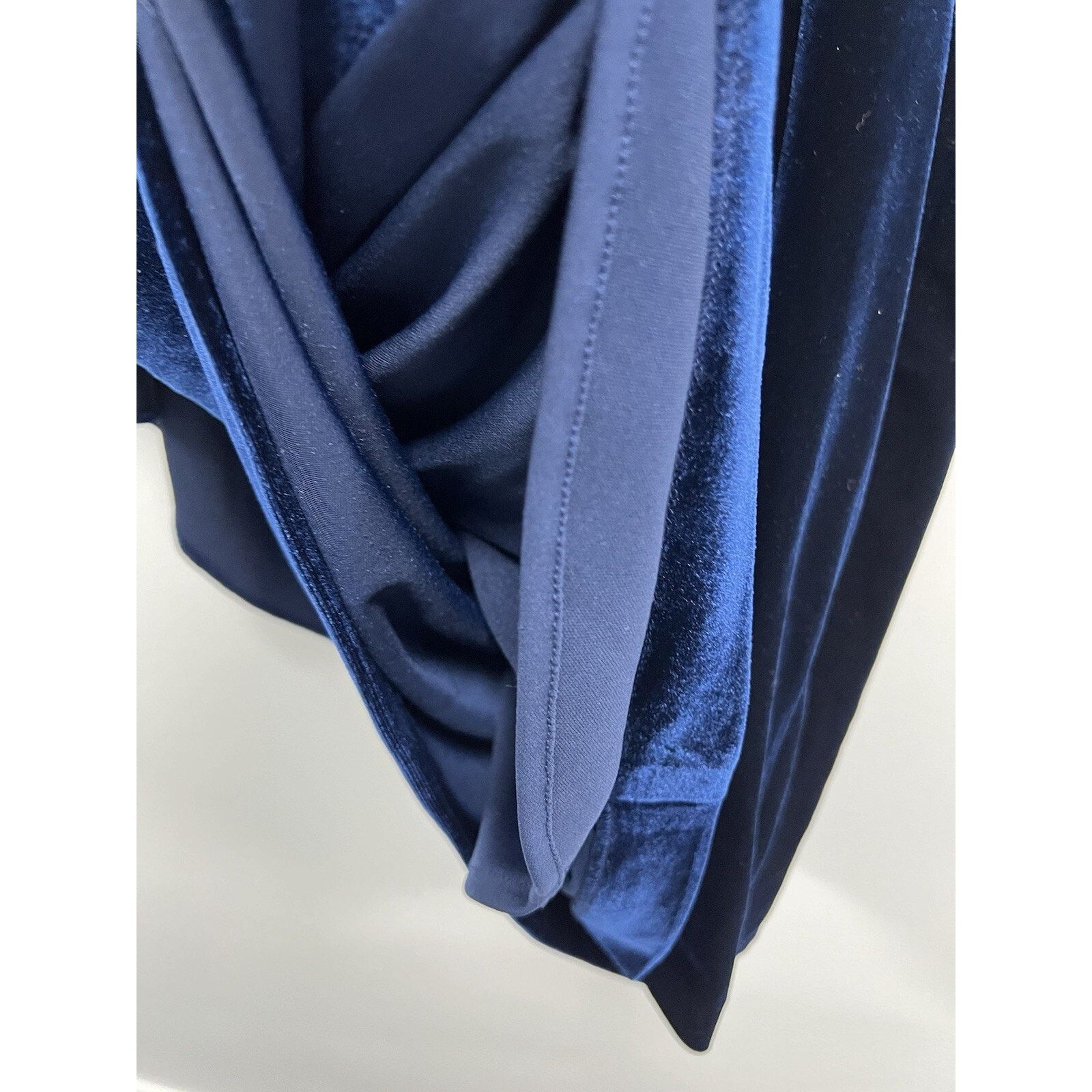 Alex Evenings ALEX EVENINGS Plus Size Ruched Velvet Dress Size 16 A000149 Size XXL / US 16-18 / IT 52-54 - 8 Thumbnail