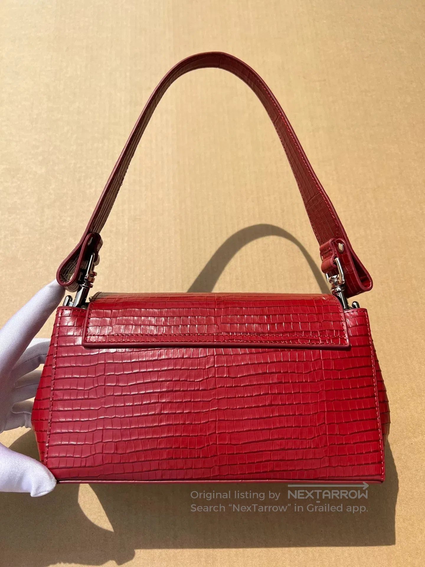 Vivienne Westwood Vivienne Westwood Hazel Red Chain Shoulder Bag. Size ONE SIZE - 3 Thumbnail