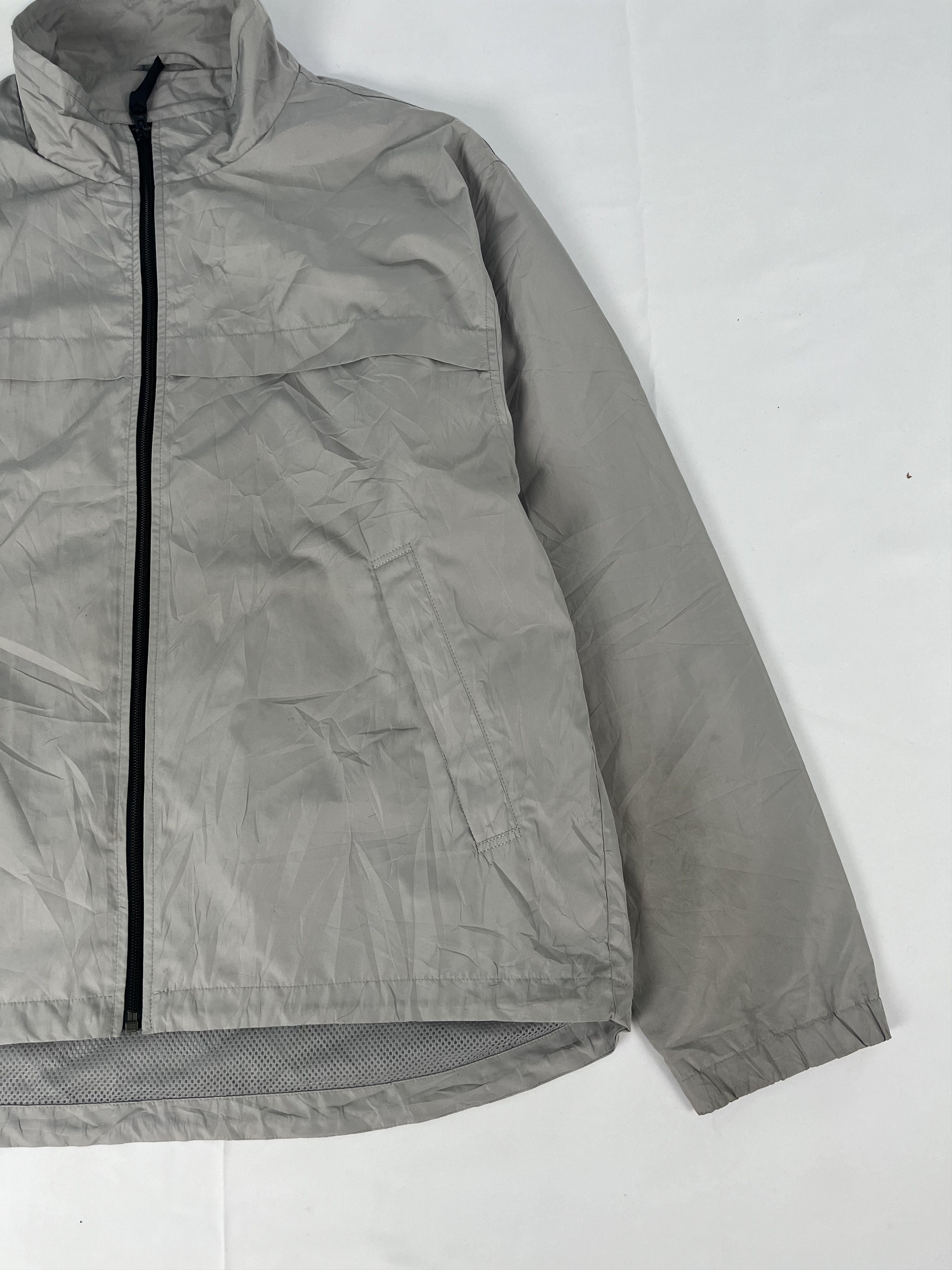 Uniqlo Original Uniqlo Windbreaker Size US L / EU 52-54 / 3 - 2 Thumbnail