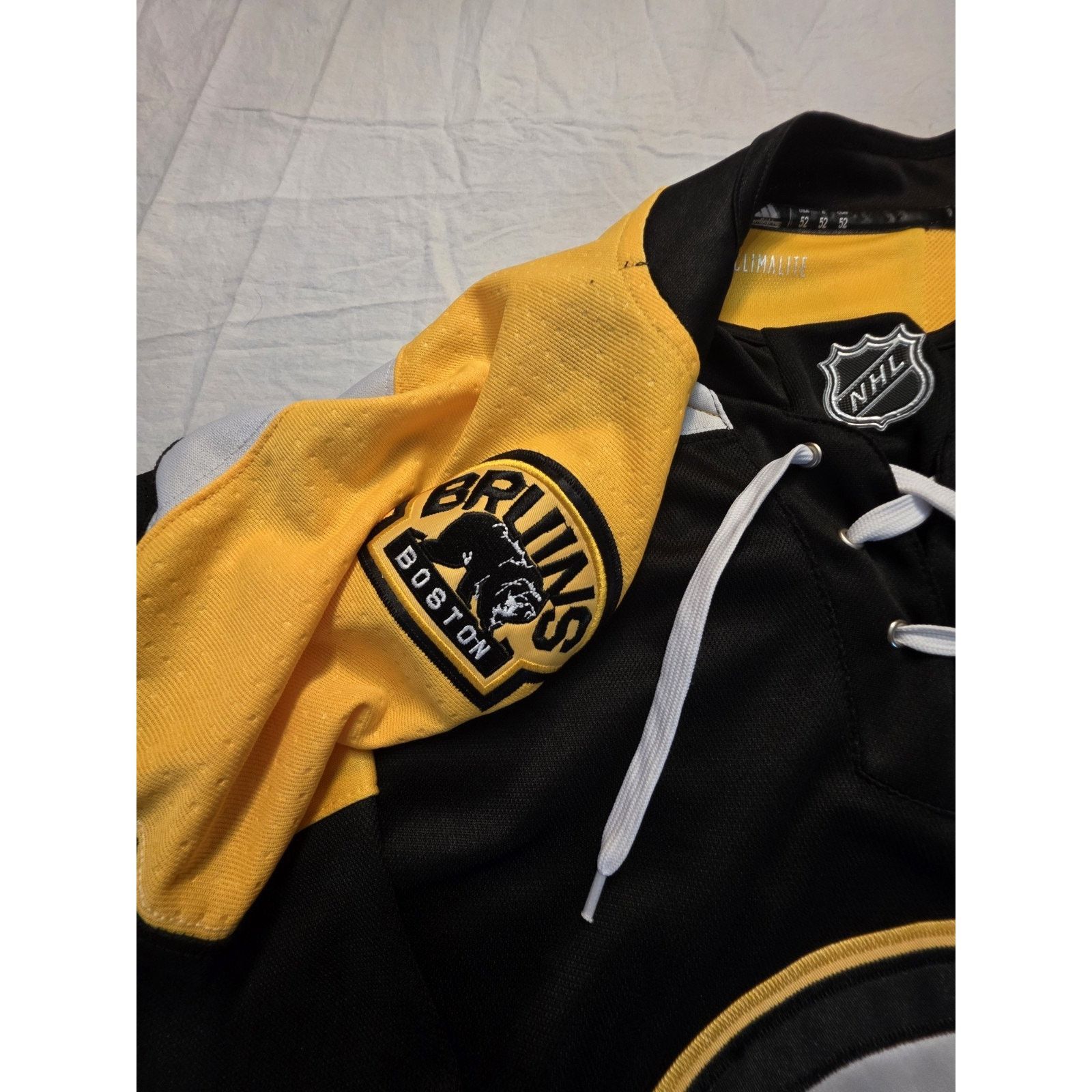 Adidas Boston Bruins Men's Size 52 Adidas Authentic Pastrnak Hockey Size 46 - 7 Thumbnail