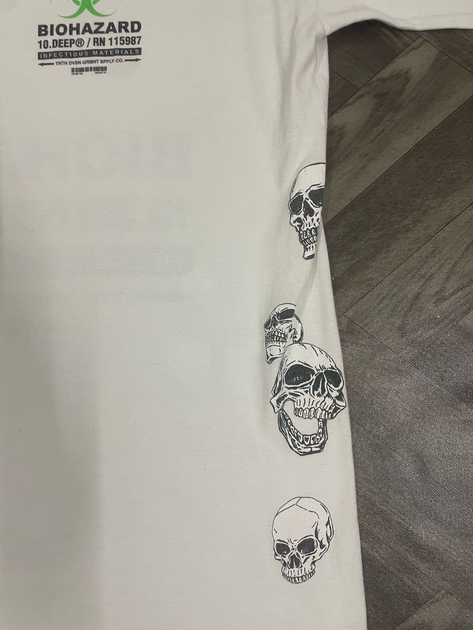Designer Biohazard Tee White Size US XL / EU 56 / 4 - 7 Thumbnail