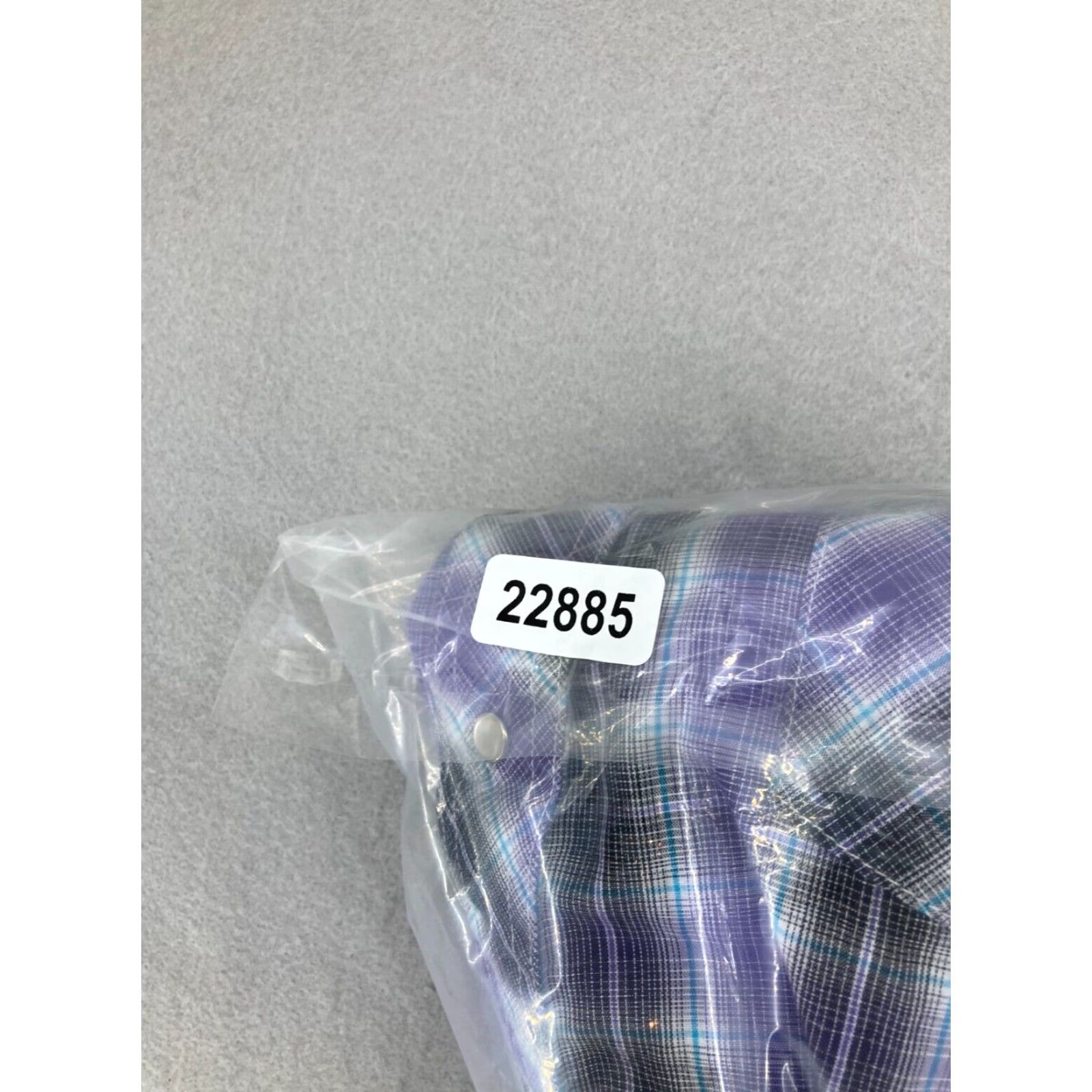Wrangler Wrangler Mens Shirt 2XL Purple Plaid Pearl Snap Western Cowboy Shirt Mens 2XL Purple Plaid Wrangler Western Shirt Size US XXL / EU 58 / 5 - 8 Thumbnail