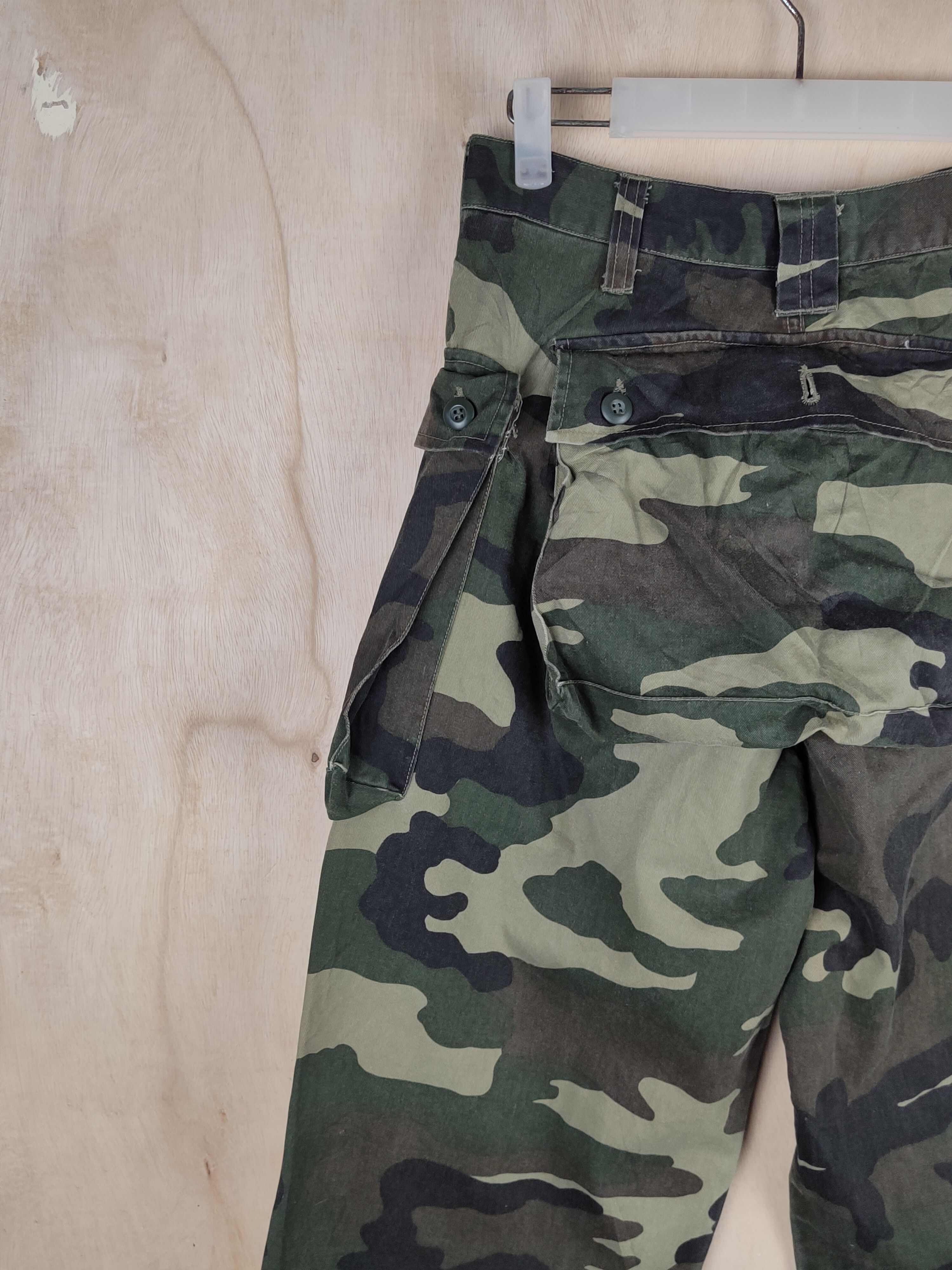 Japanese Brand Oak Pointe Camo Multipocket Tactical Cargo Pants #S2440 Size US 29 - 9 Thumbnail