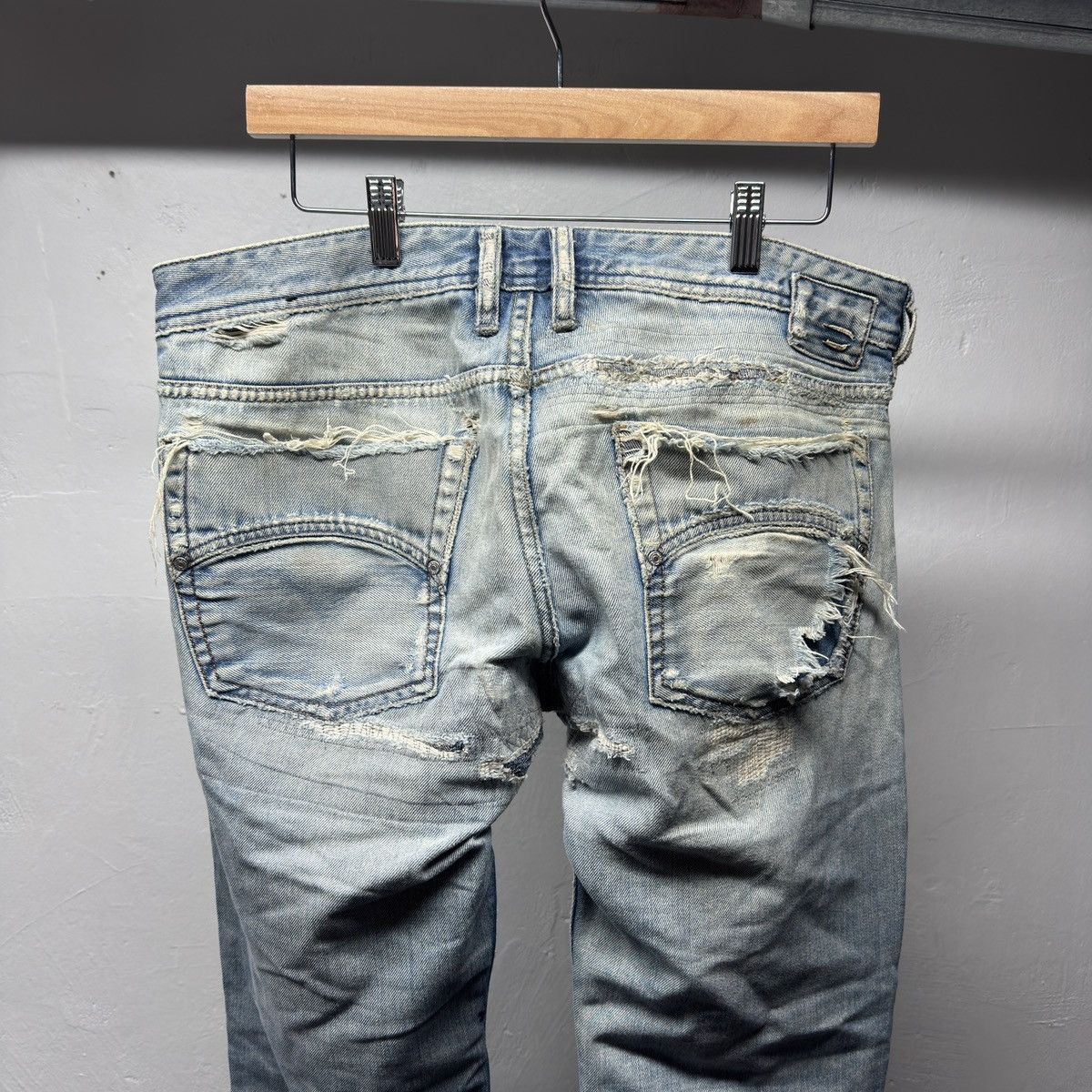 Diesel Diesel Thrashed Faded Distressed Repaired Jeans ERD Grunge Size US 34 / EU 50 - 9 Thumbnail